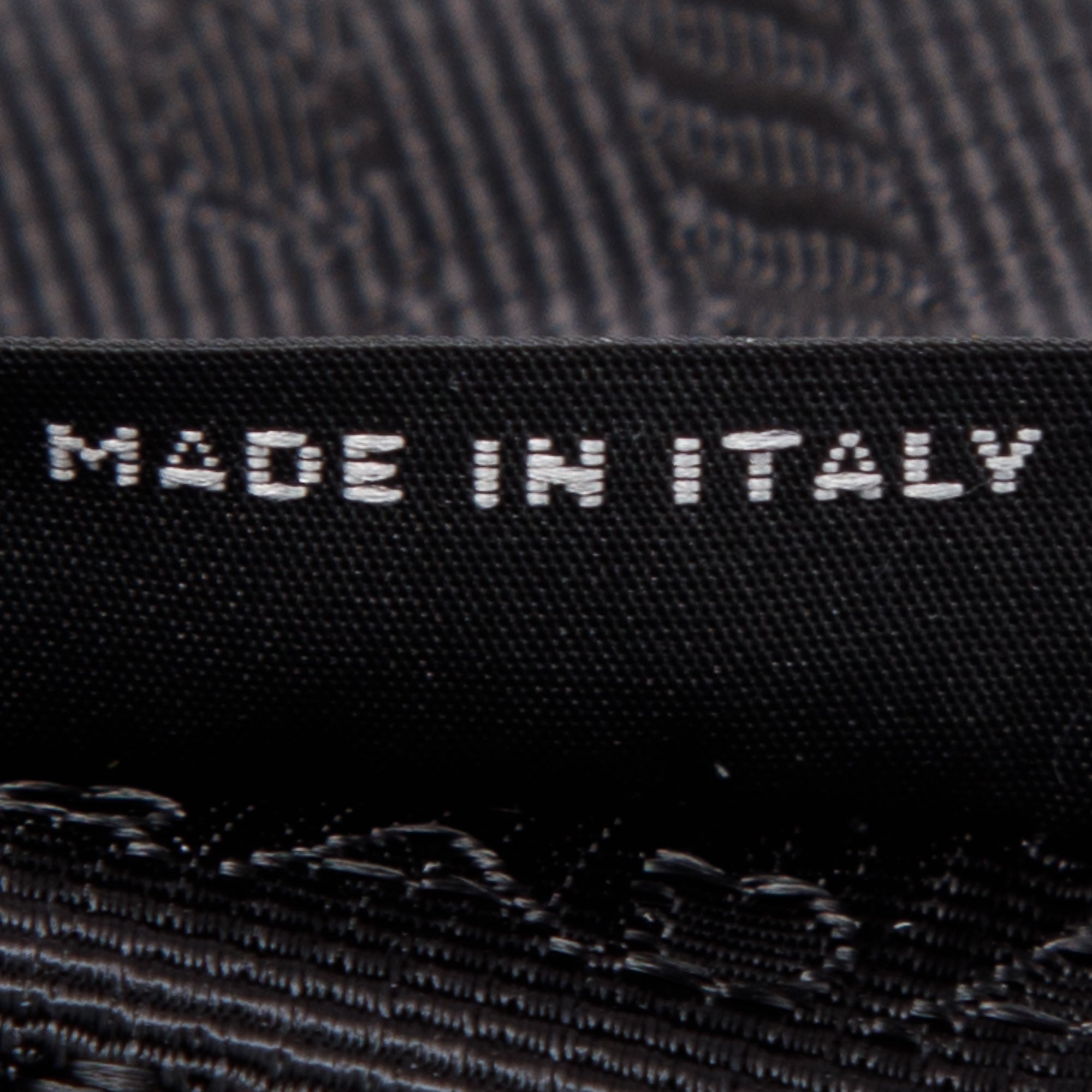 Prada Vitello Daino Front Pocket Zip Messenger Bag