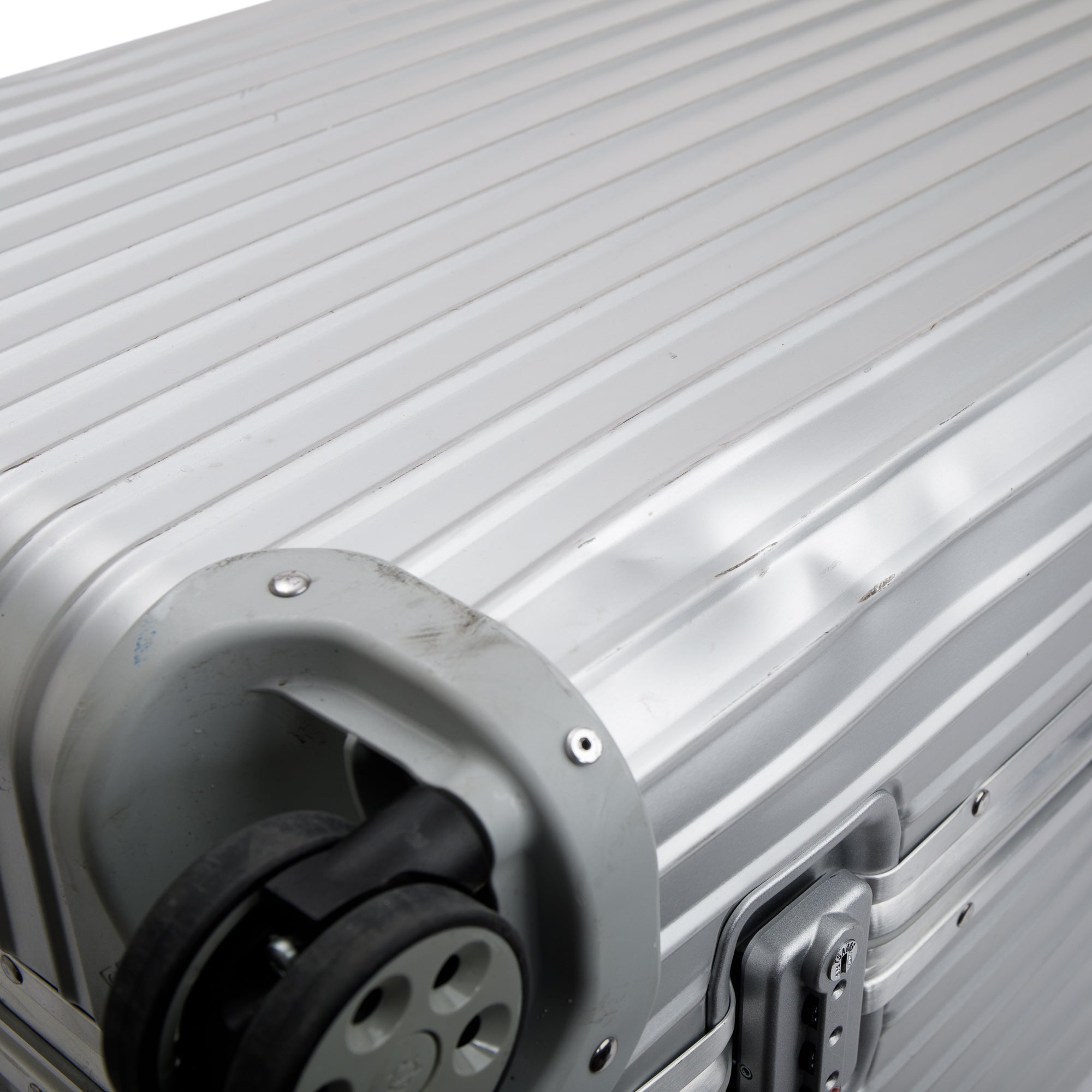 RIMOWA Grey Original Aluminum Suitcase Multi-Wheel Check-In M Luggage