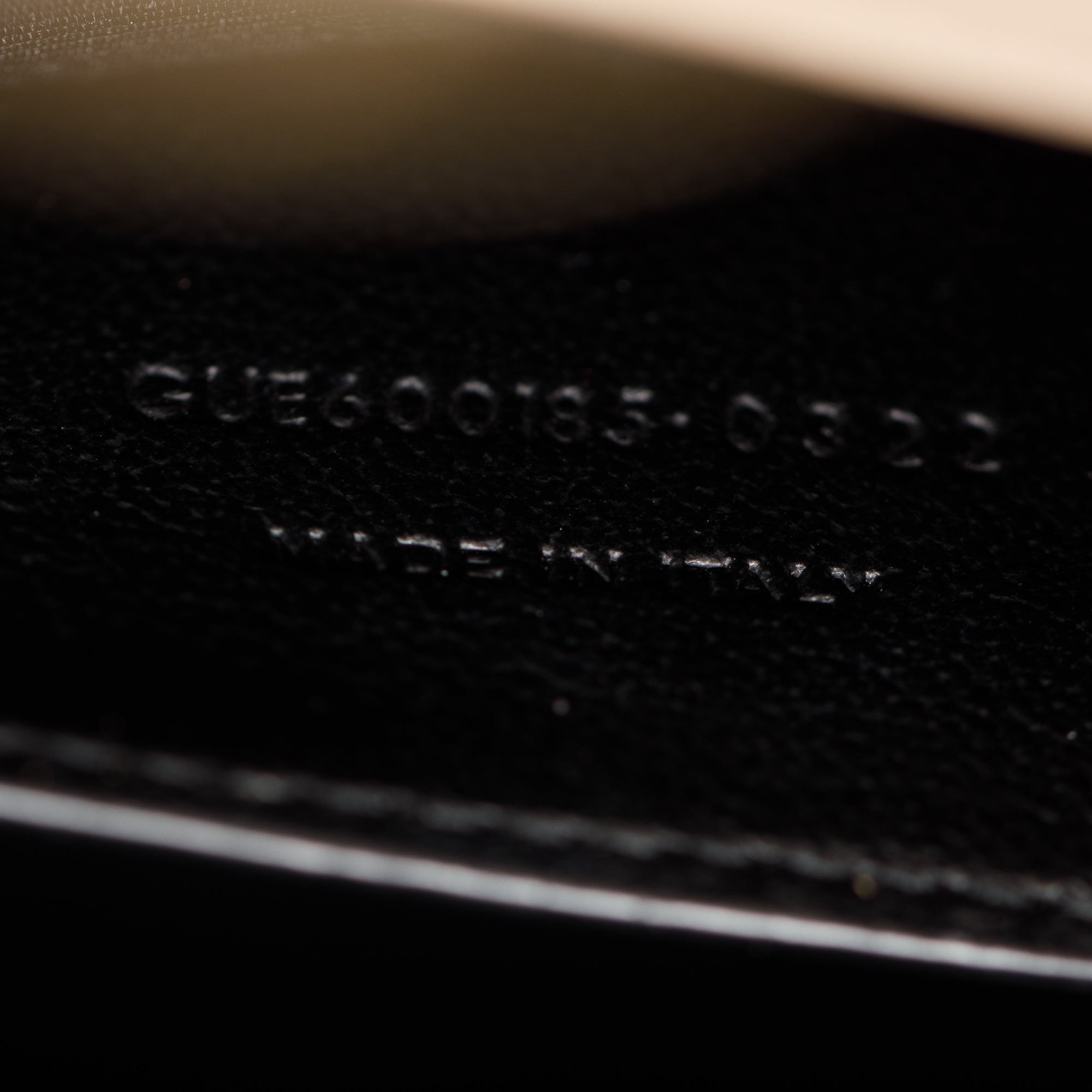 Saint Laurent 2022 Beige Grained De Poudre Medium Envelope Shoulder Bag