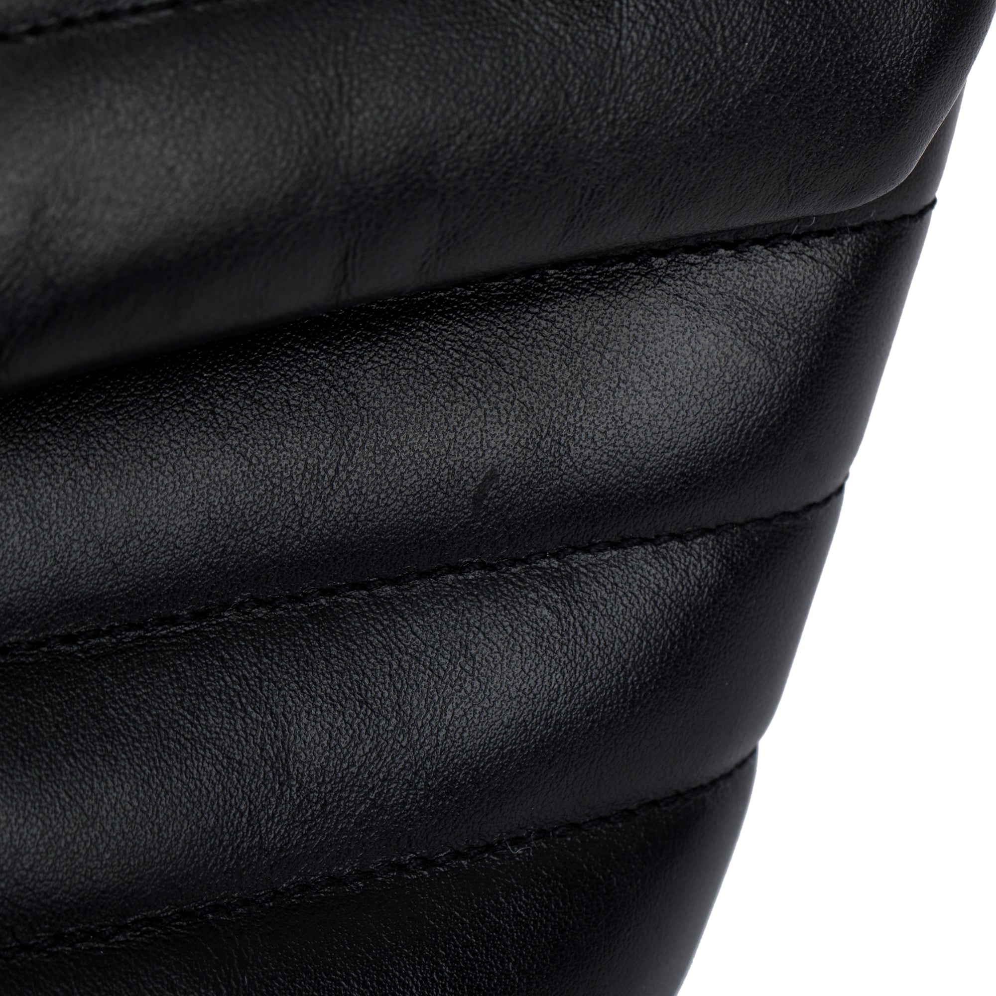 Saint Laurent 2022 Black Quilted Calfskin Leather Small Loulou Shoulder Bag w/ Box
