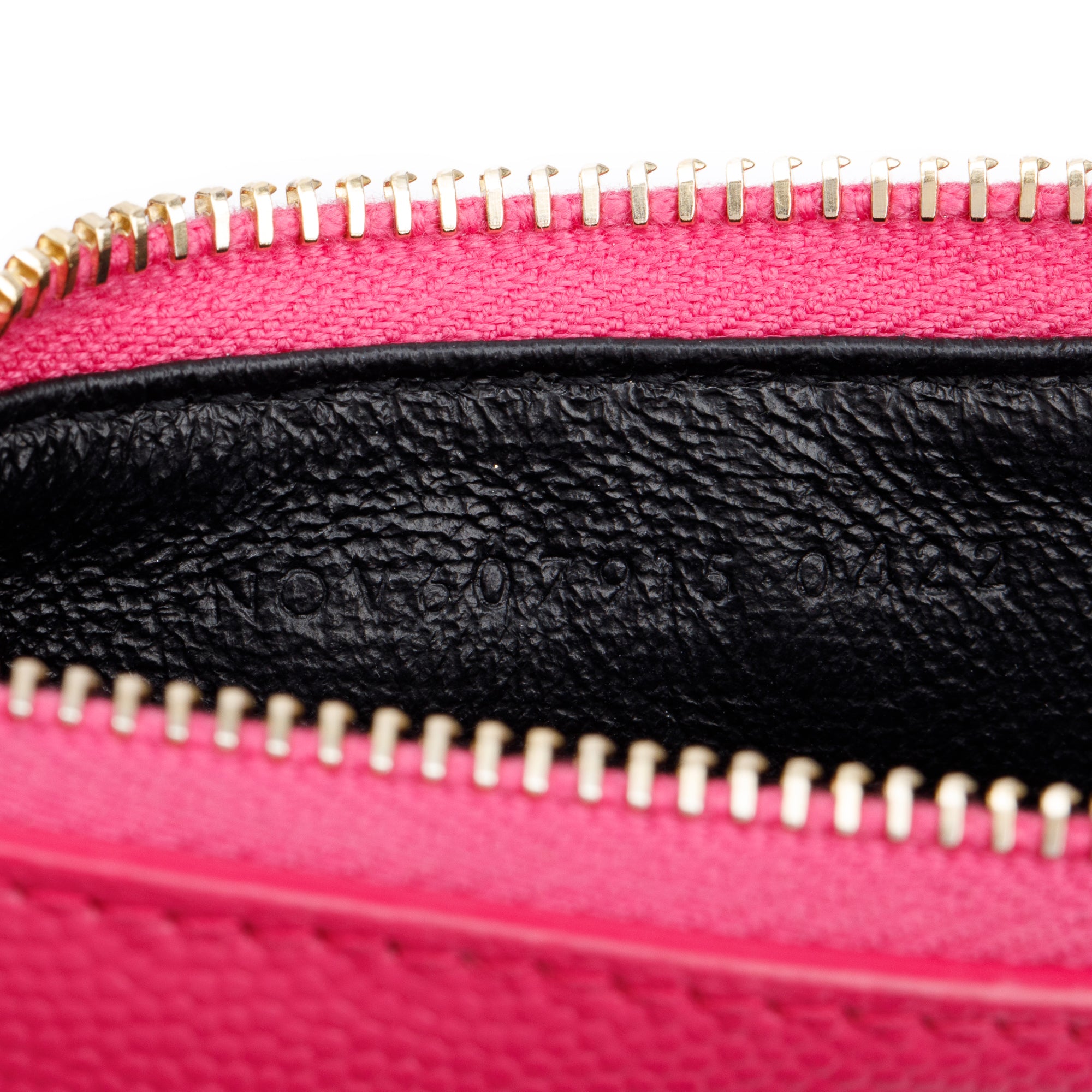 Saint Laurent 2022 Pink Grain De Poudre Leather Cassandre Matelasse Fragments Zipped Card Case w/ Box & Receipt