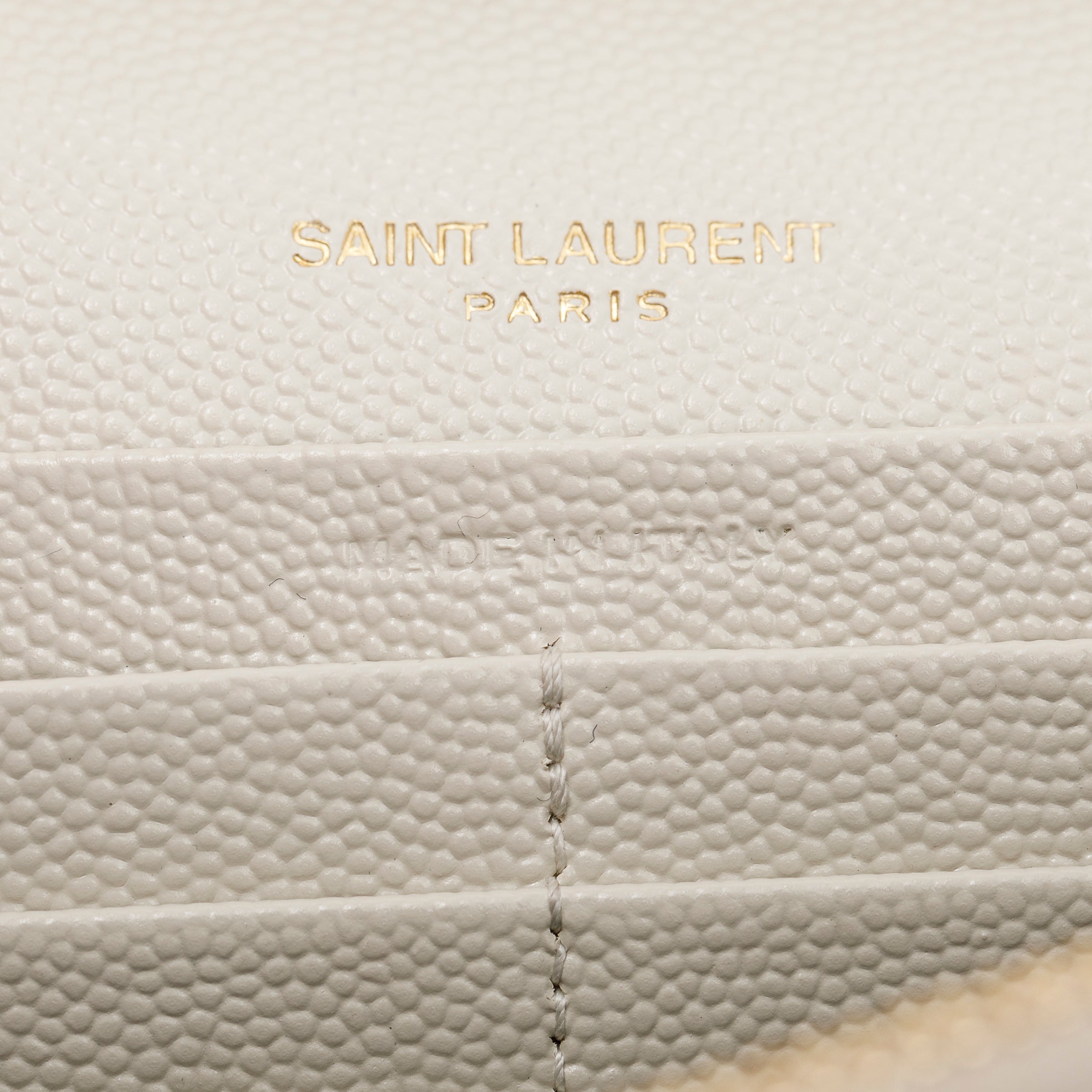 Saint Laurent 2022 White Grained de Poudre Cassandre Matelasse Chain Wallet