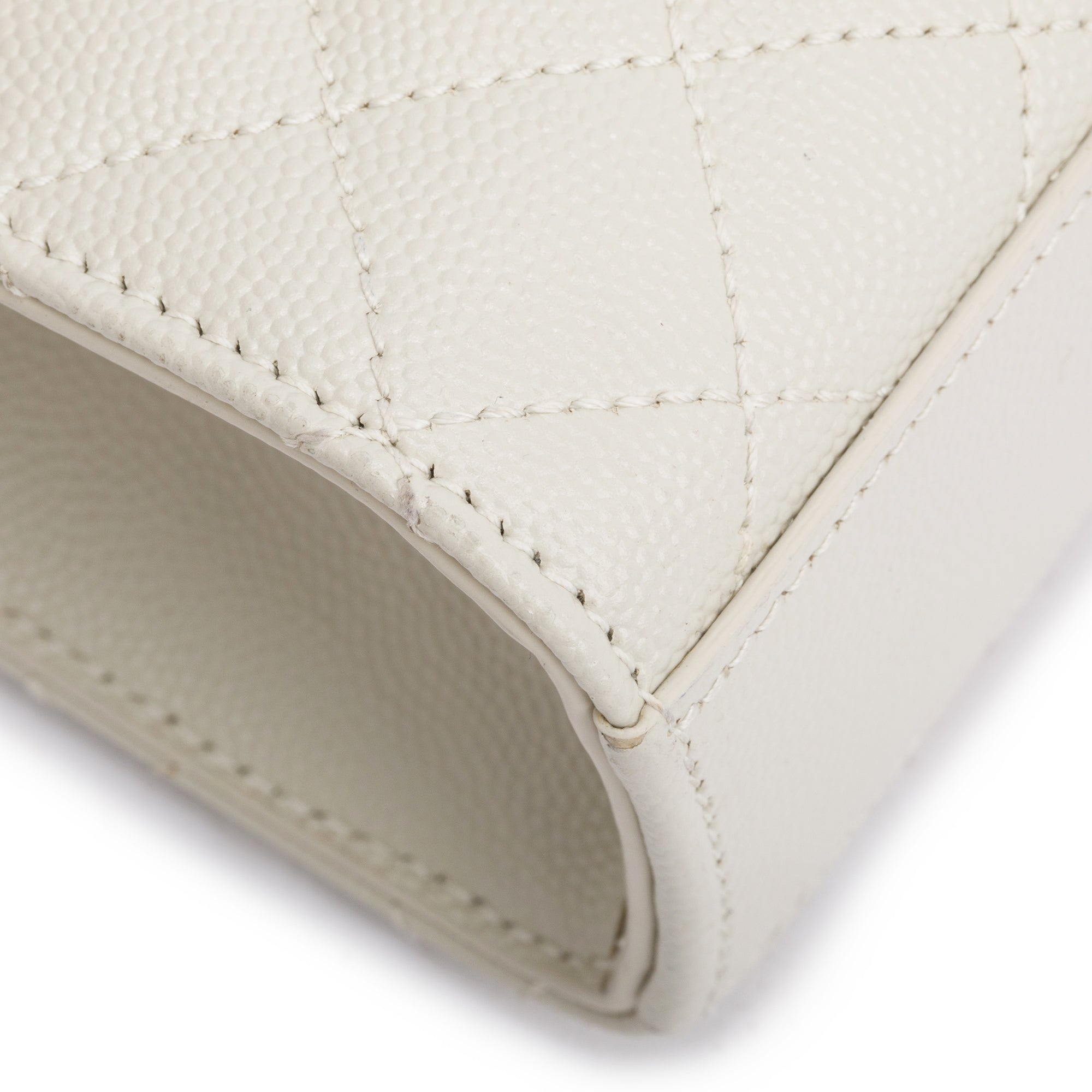 Saint Laurent 2022 White Quilted Grain De Poudre Leather Medium Envelope Chain Bag w/ Box