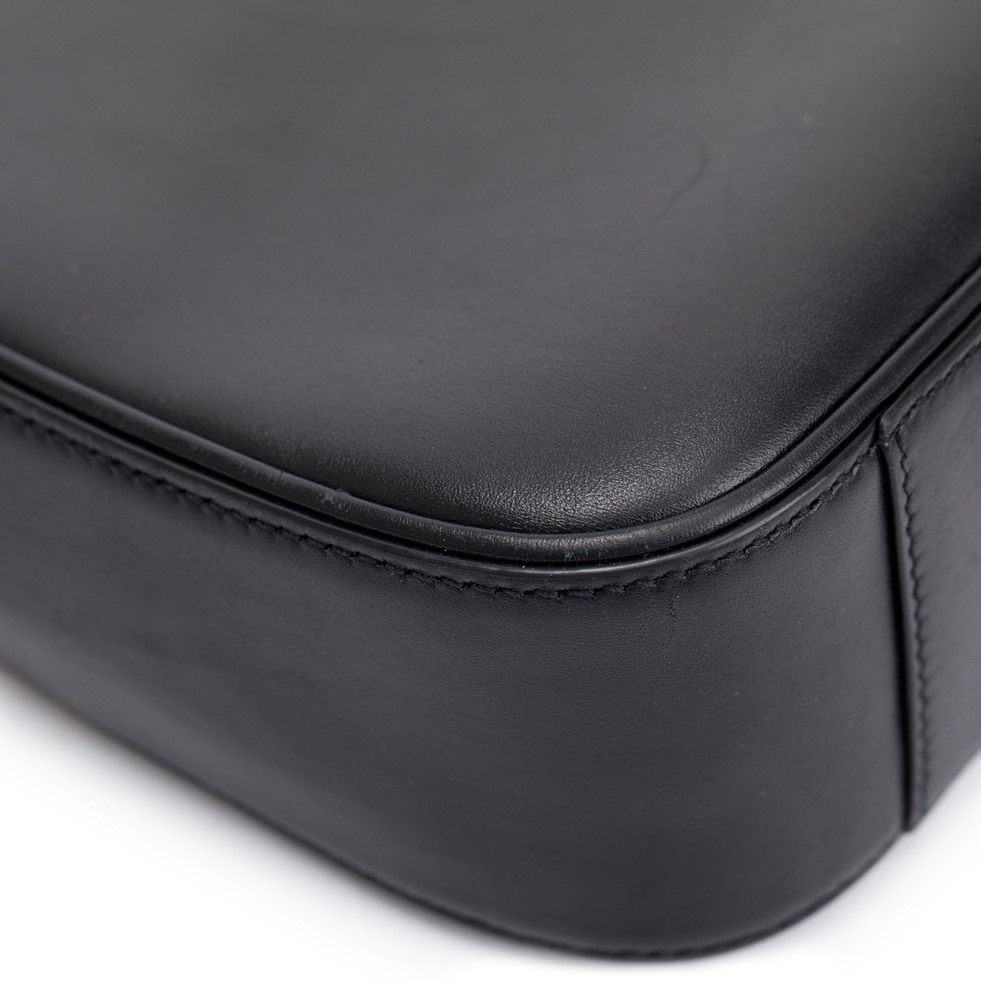 Saint Laurent 2023 Black Calfskin Leather Le 5 a 7 Hobo Bag