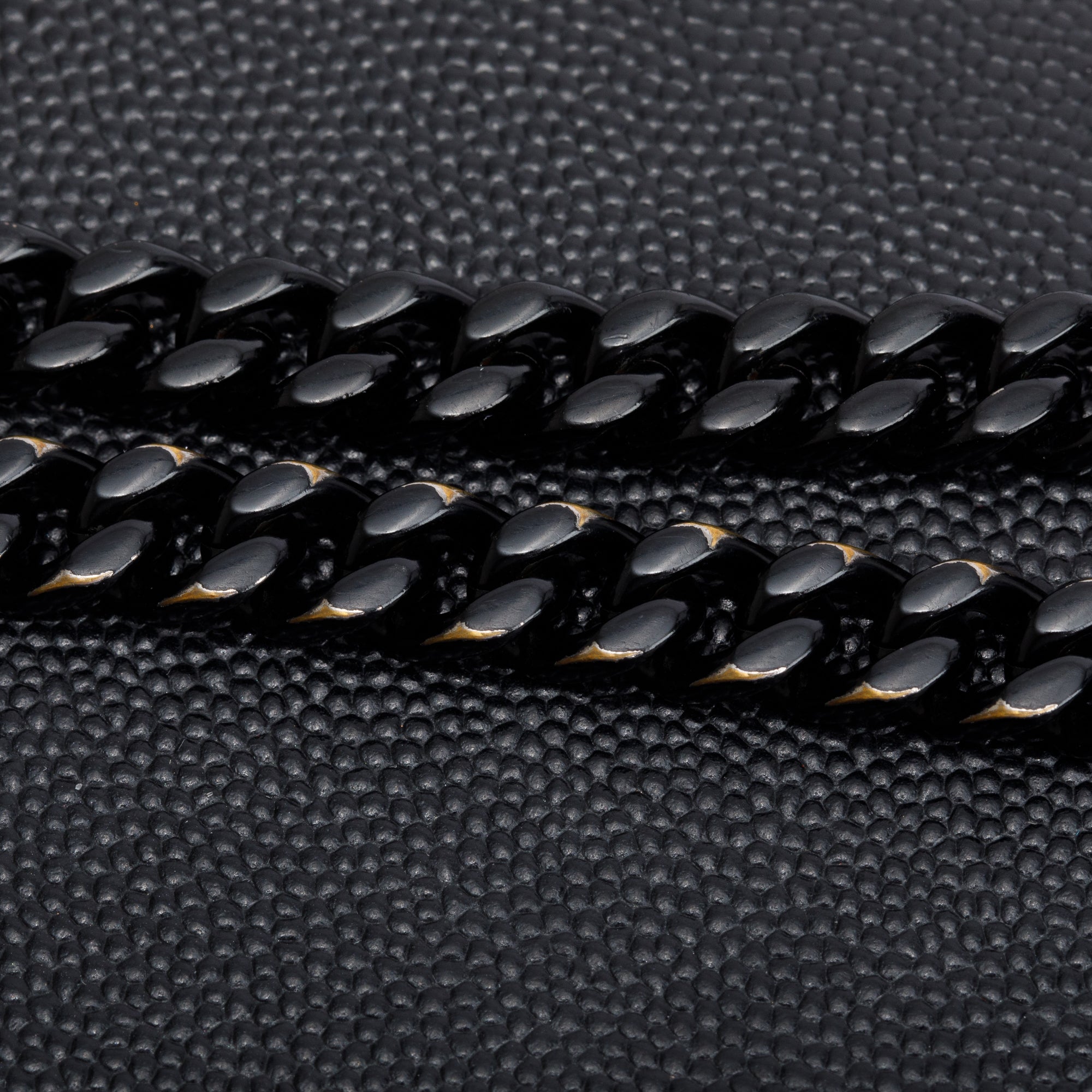 Saint Laurent Black Grain De Poudre Leather Medium Monogram Kate Chain Bag