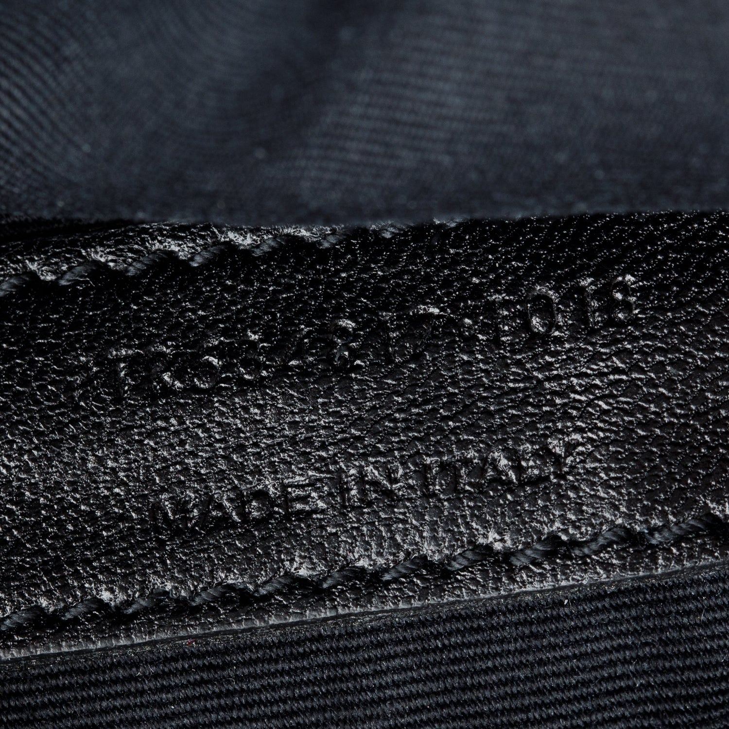 Saint Laurent Black Quilted Calfskin Leather Lou Belt Bag