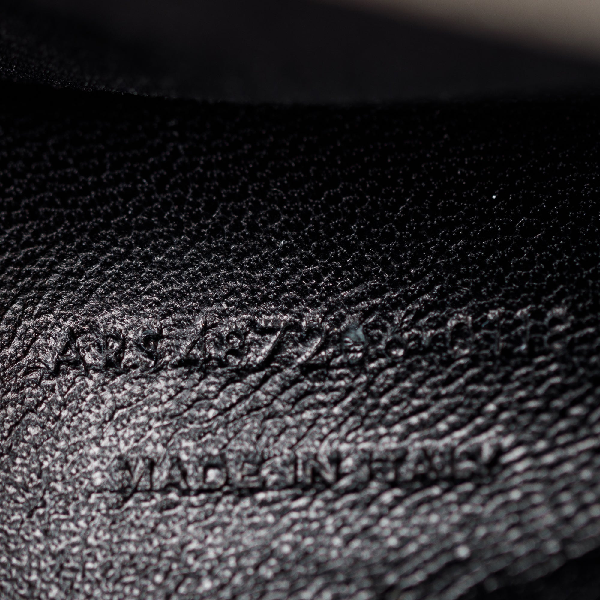 Saint Laurent Grey Grained De Poudre Medium Envelope Shoulder Bag