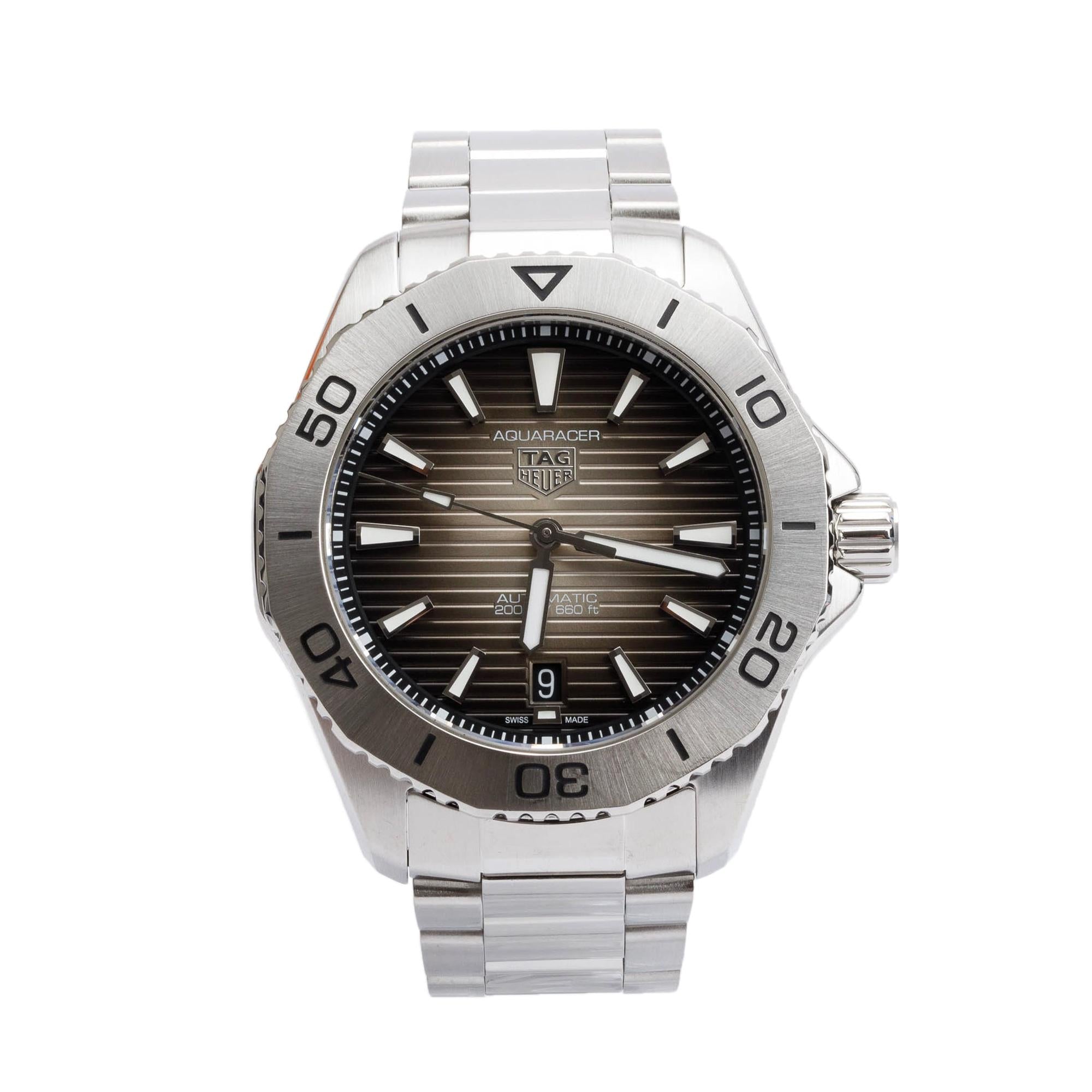 Tag Heuer 2023 Stainless Steel Aquaracer Professional 200 Meters 40 MM Automatic Watch WBP2110 w/ Box & Papers