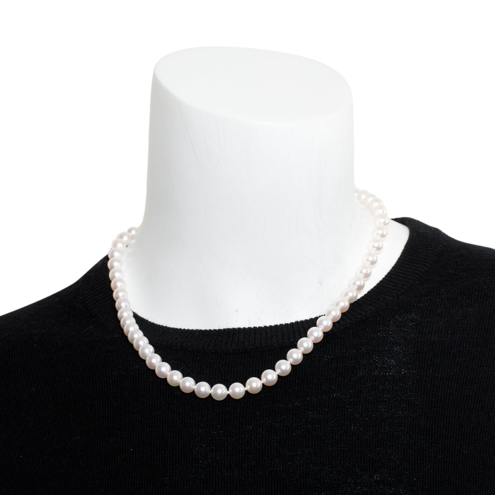 Tiffany & Co. 18k White Gold Essential Pearl Necklace w/ Box