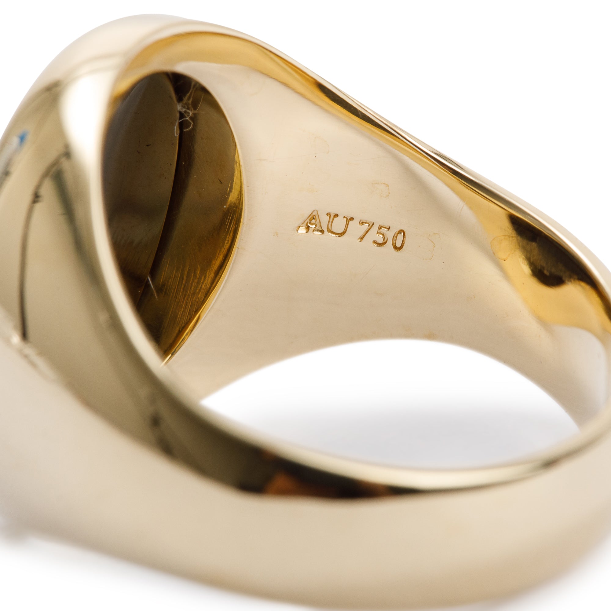 Tiffany & Co. 18k Yellow Gold Onyx Oval Signet Ring, Size 8.25 w/ Box