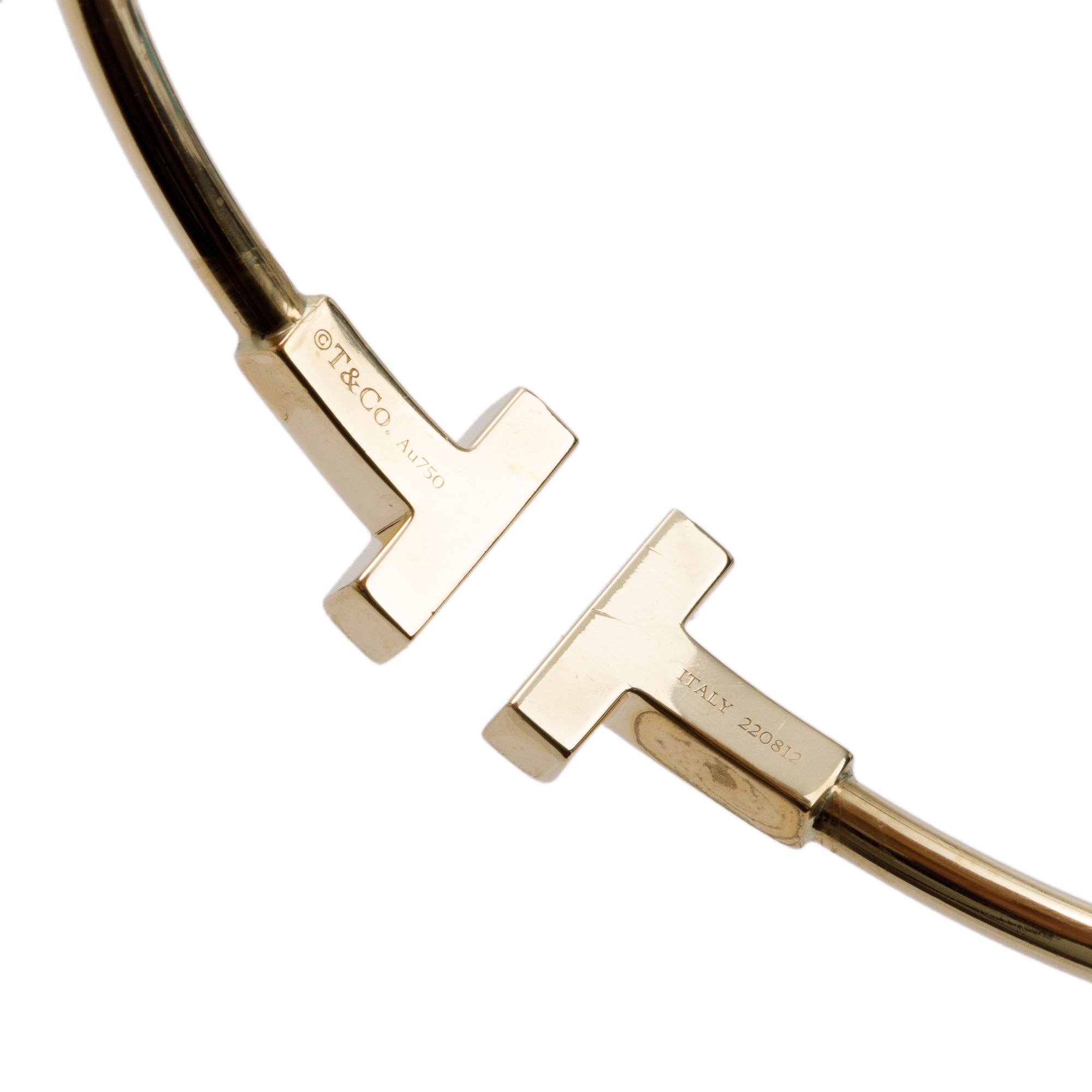 Tiffany & Co. 18k Yellow Gold Small T Black Onyx Wire Bracelet w/ Box