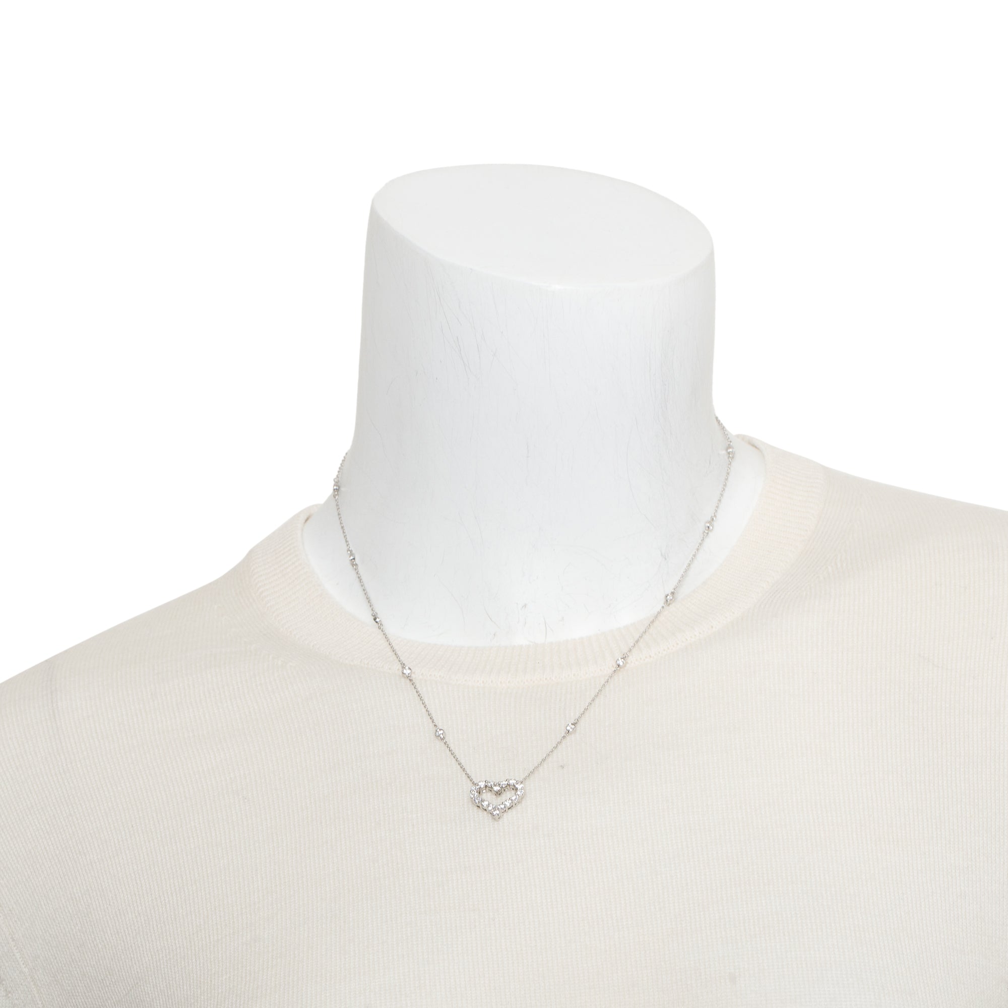 Tiffany & Co. 1.32 tcw. Platinum Diamond Heart Station Necklace w/ Box