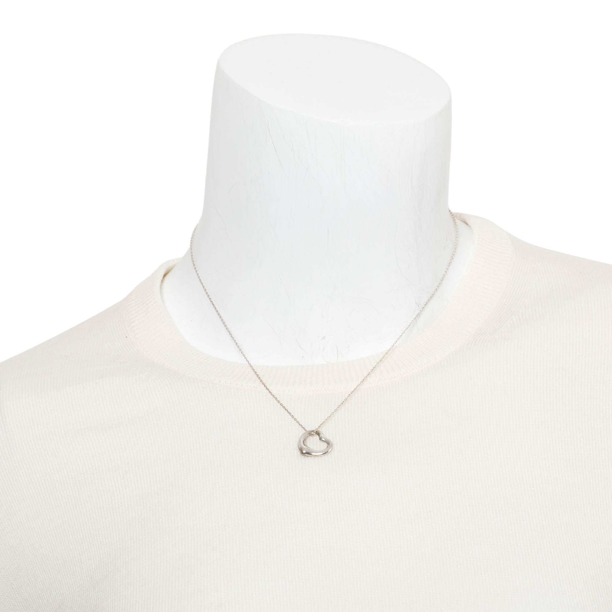 Tiffany & Co. Elsa Peretti Sterling Silver 16 MM Open Heart Pendant Necklace