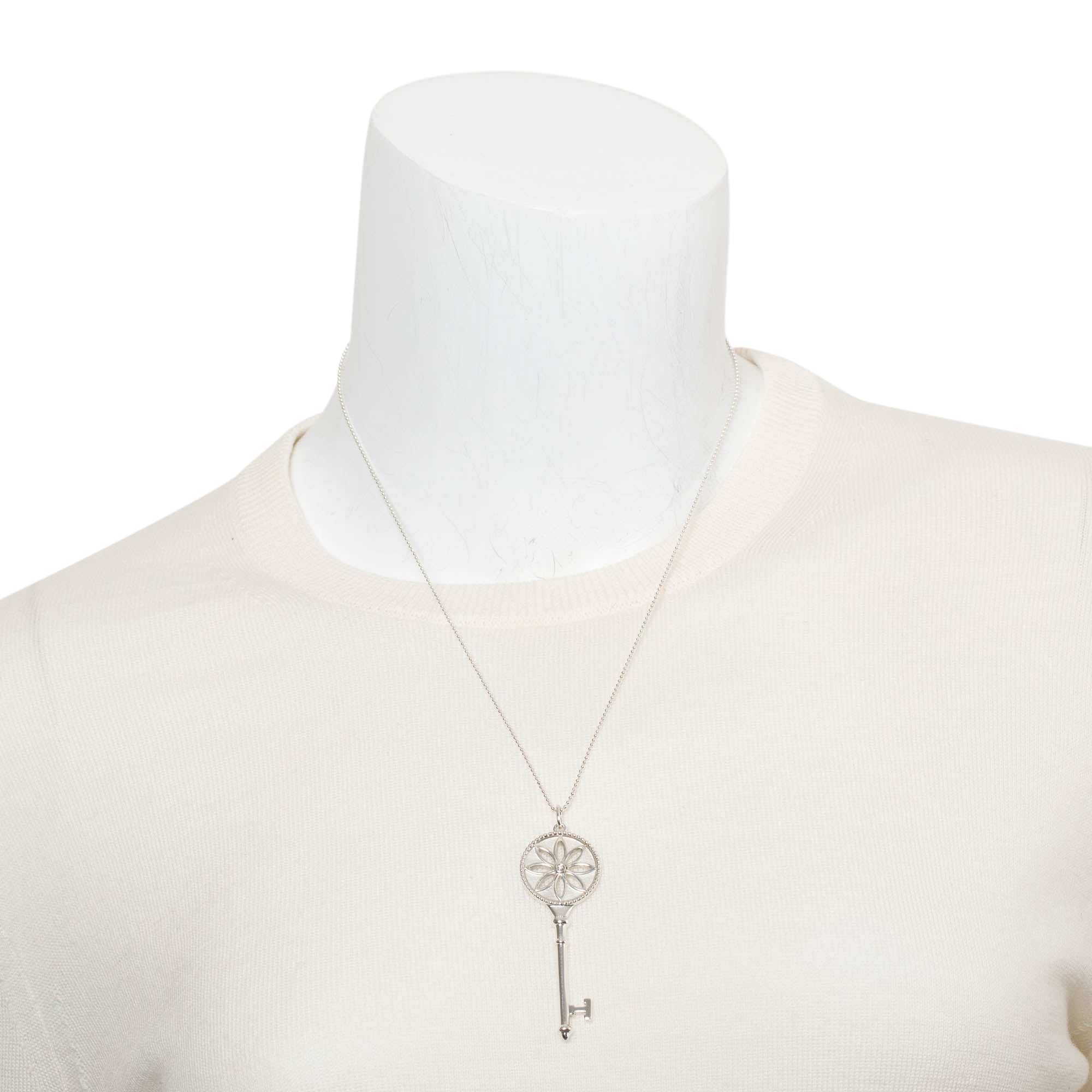 Tiffany & Co. Sterling Silver Diamond Large Daisy Key Pendant Necklace