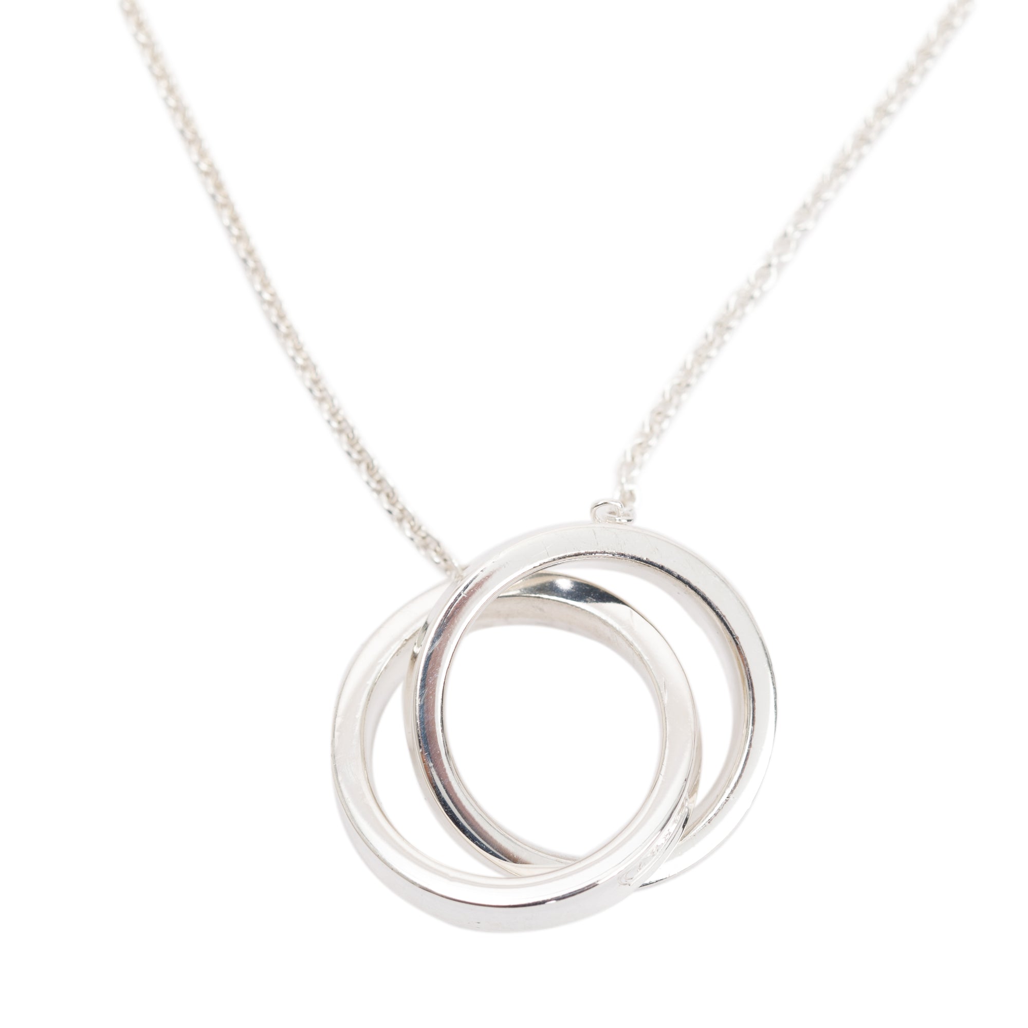Tiffany & Co. Sterling Silver Medium 1837 Interlocking Circles Pendant Necklace