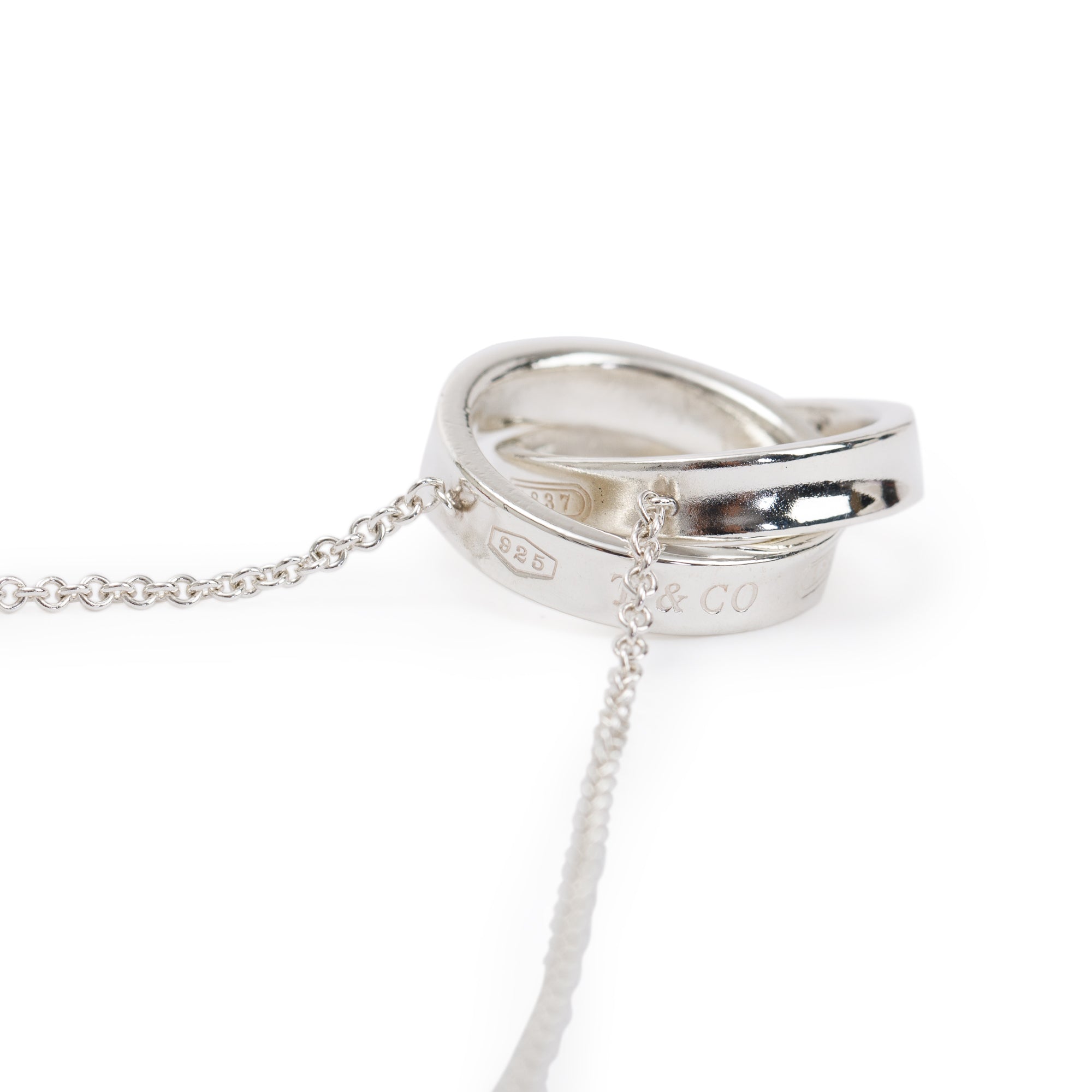 Tiffany & Co. Sterling Silver Medium 1837 Interlocking Circles Pendant Necklace