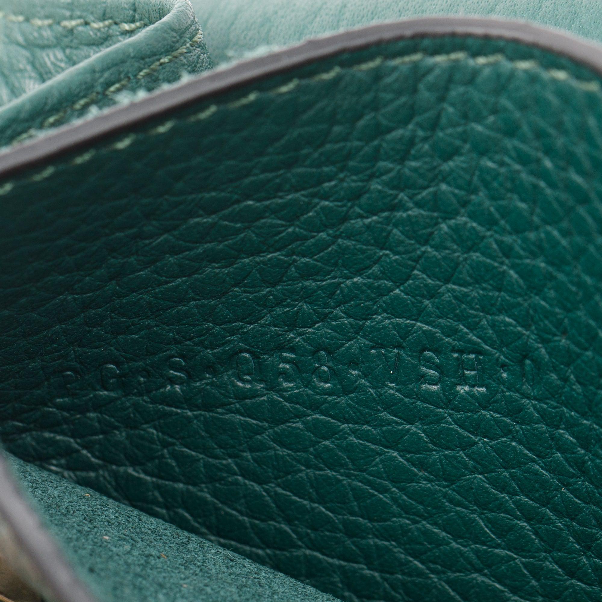 Valentino Green Pebbled Calfskin Rockstud Envelope Wallet on Chain w/ Box