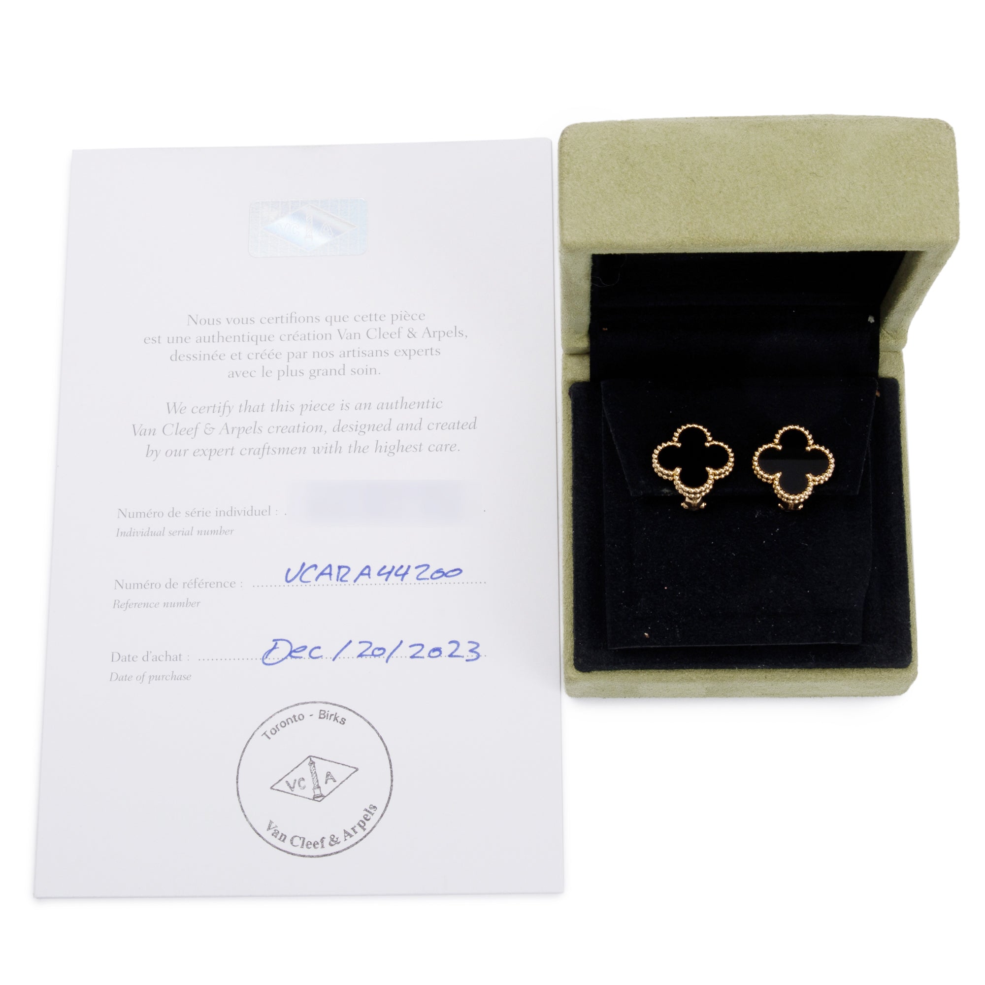 Van Cleef & Arpels 18k Yellow Gold Vintage Alhambra Onyx Stud Earrings w/ Box & Certificate