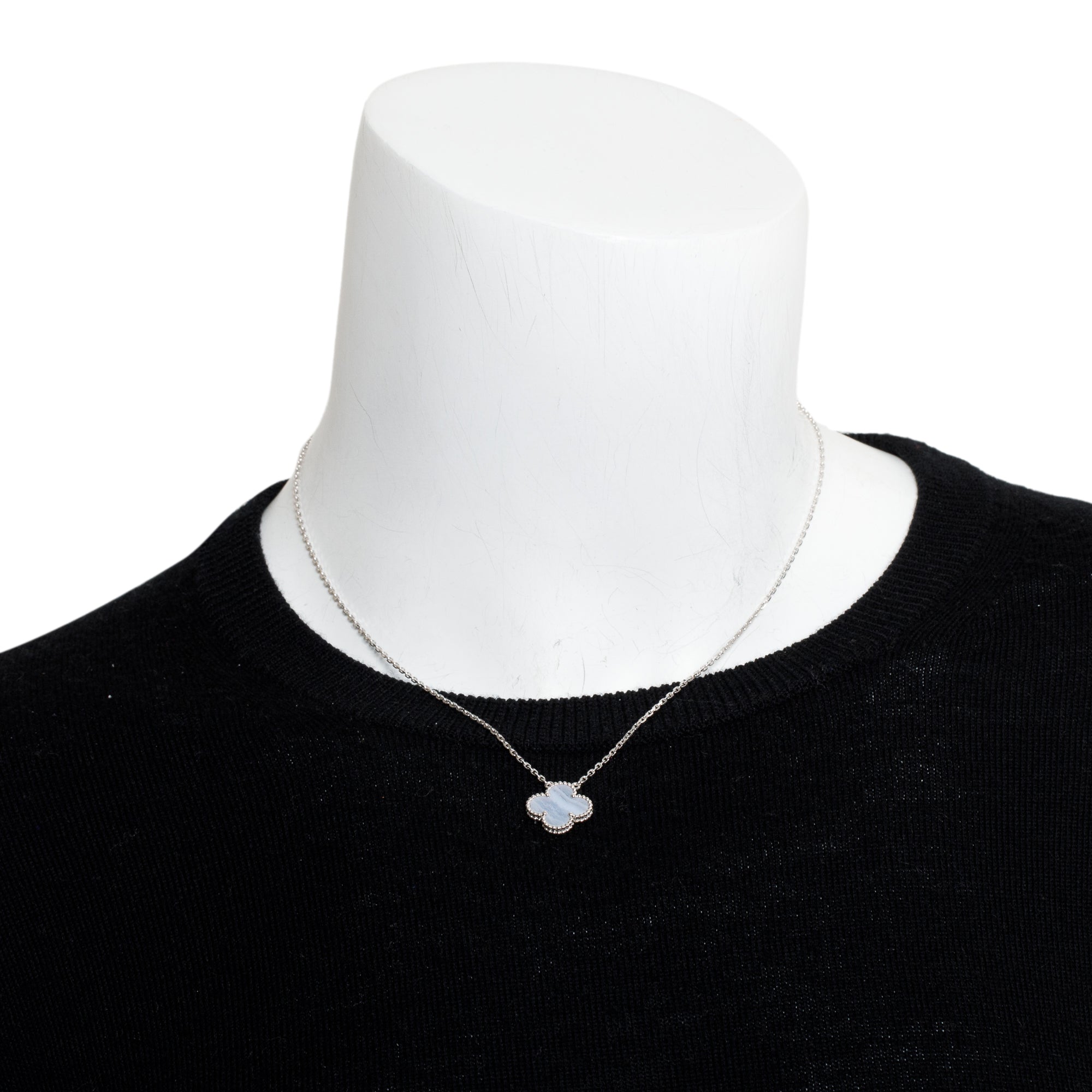 Van Cleef Arpels 2023 18k White Gold Chalcedony Vintage Alhambra