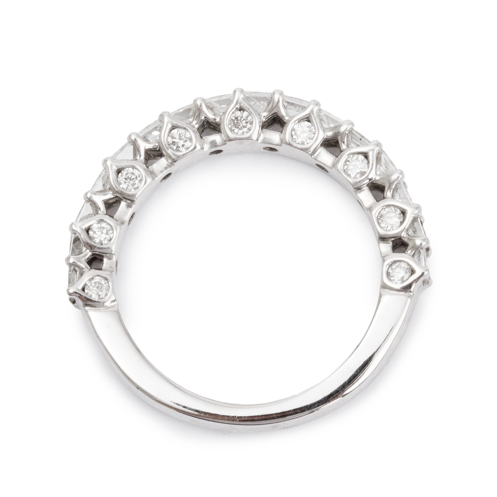 Vera Wang 14k White Gold Love Diamond Band Ring, Size 5.5 w/ Box