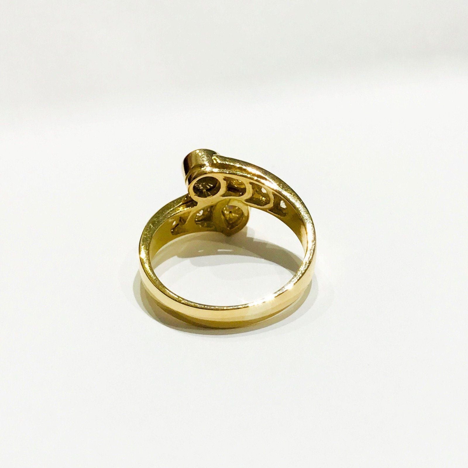 18 Karat Yellow Gold Diamond Ring