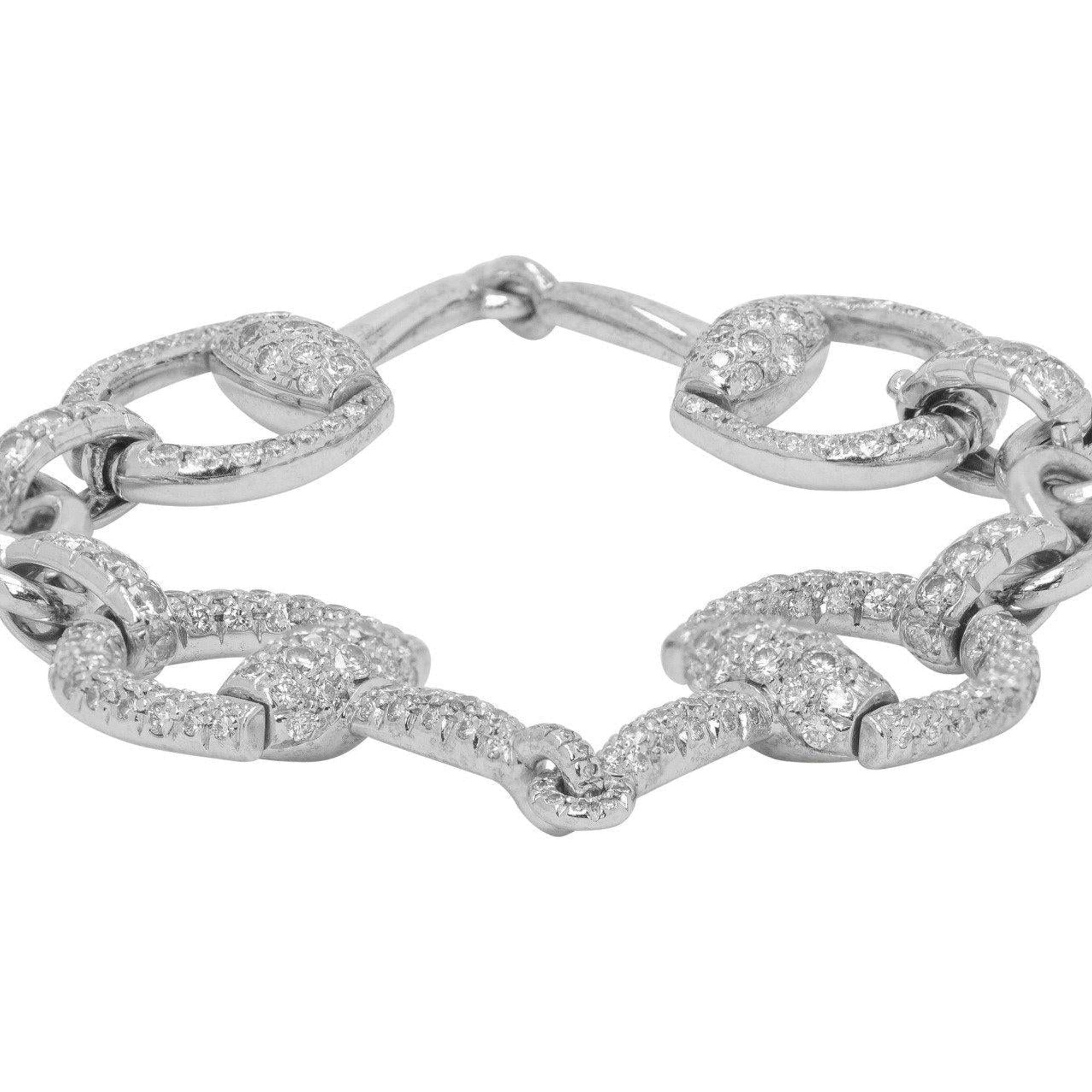 18K White Gold Gucci Horsebit Diamond Bracelet