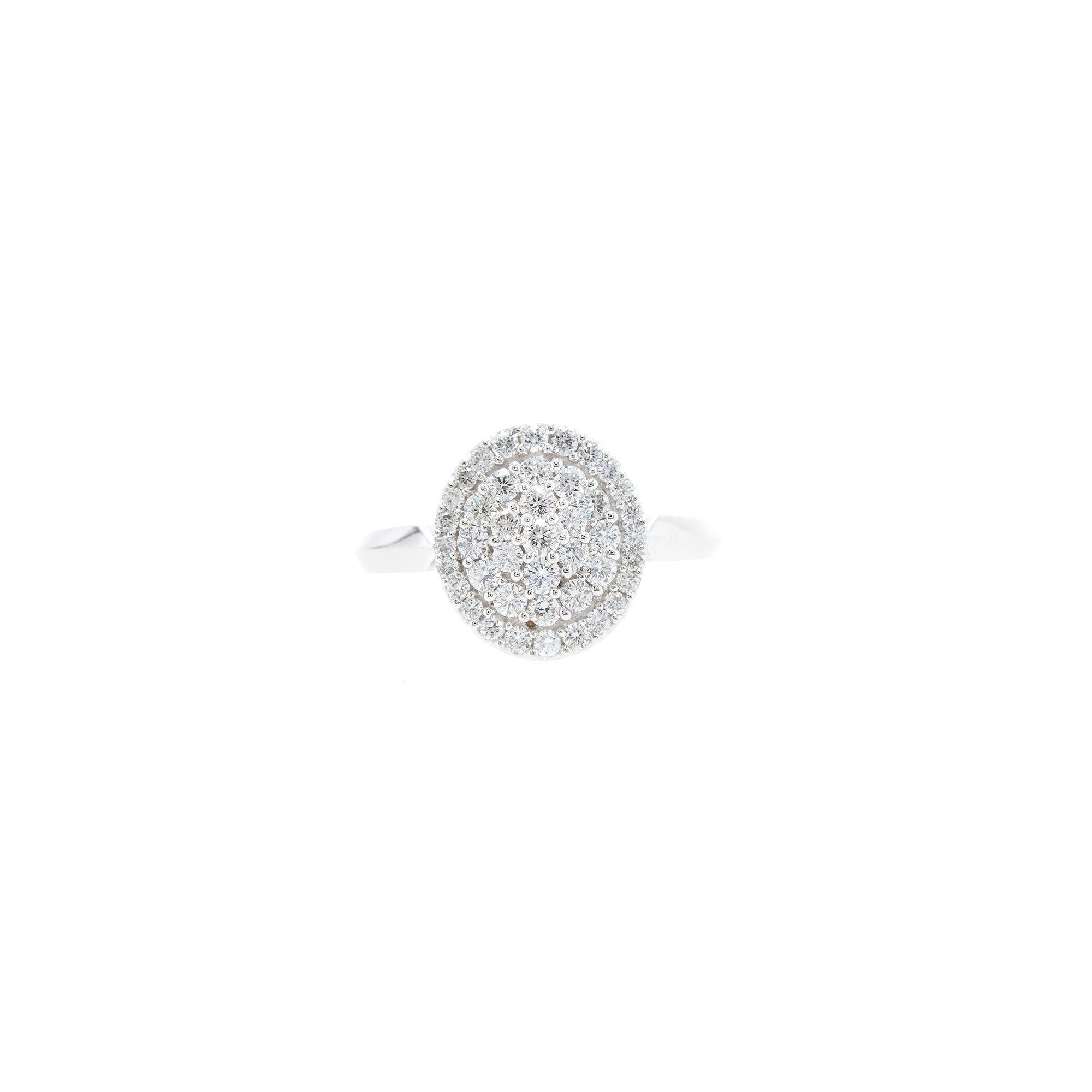 18k White Gold Diamond Cluster Ring