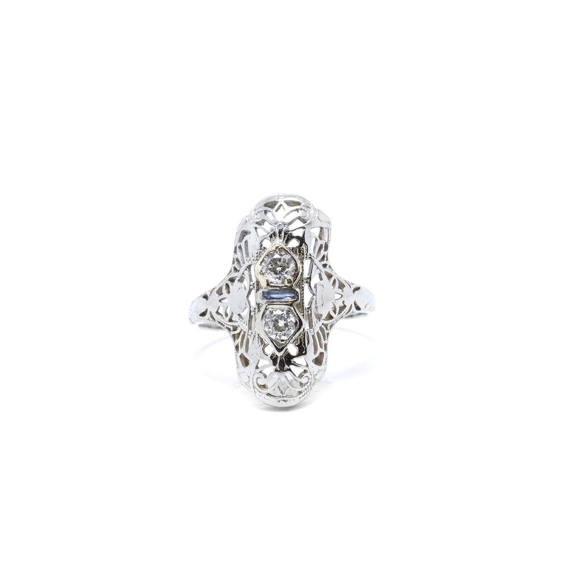 Antique 18k White Gold Filigree Diamond Ring