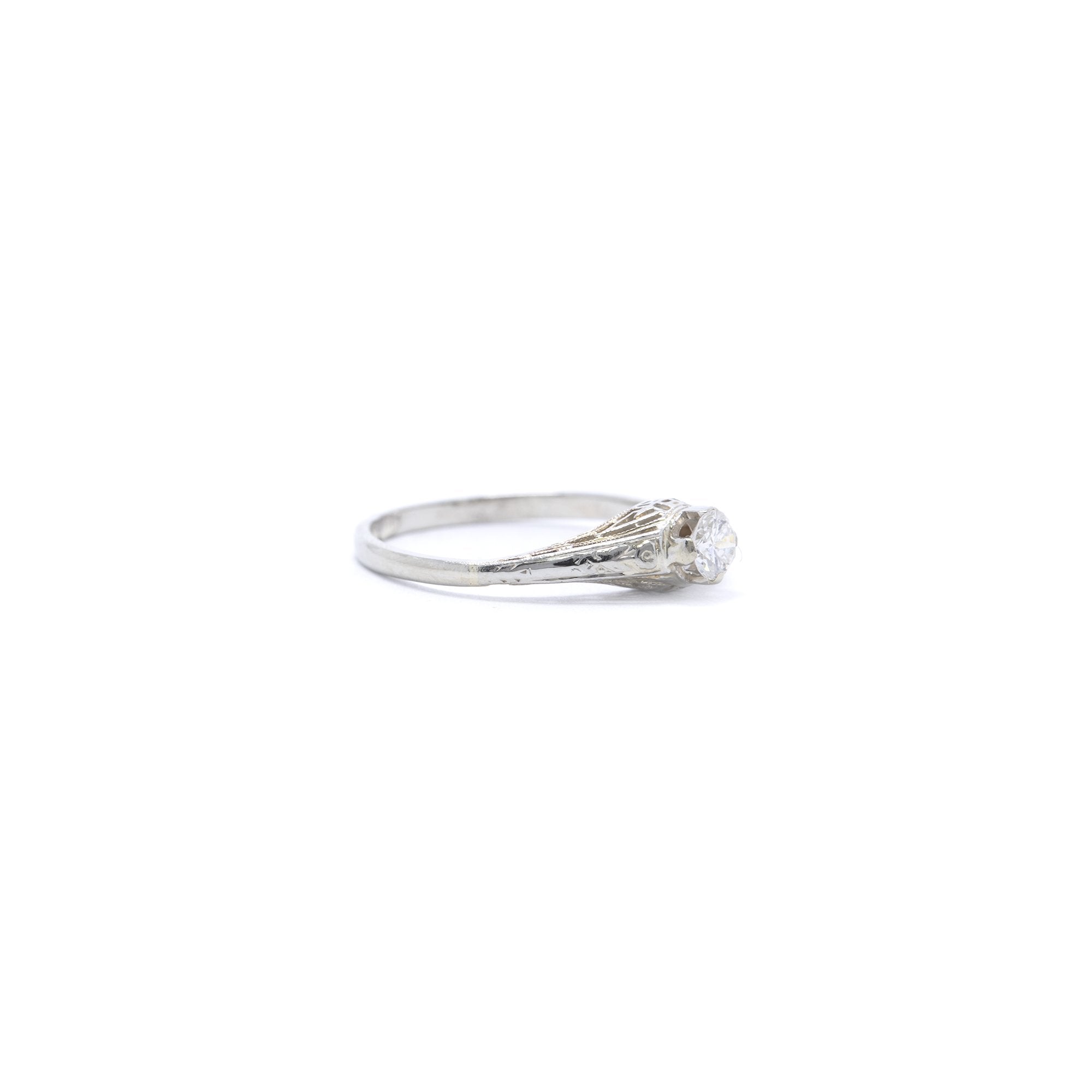 Antique 18k White Gold Filigree Solitaire Diamond Ring