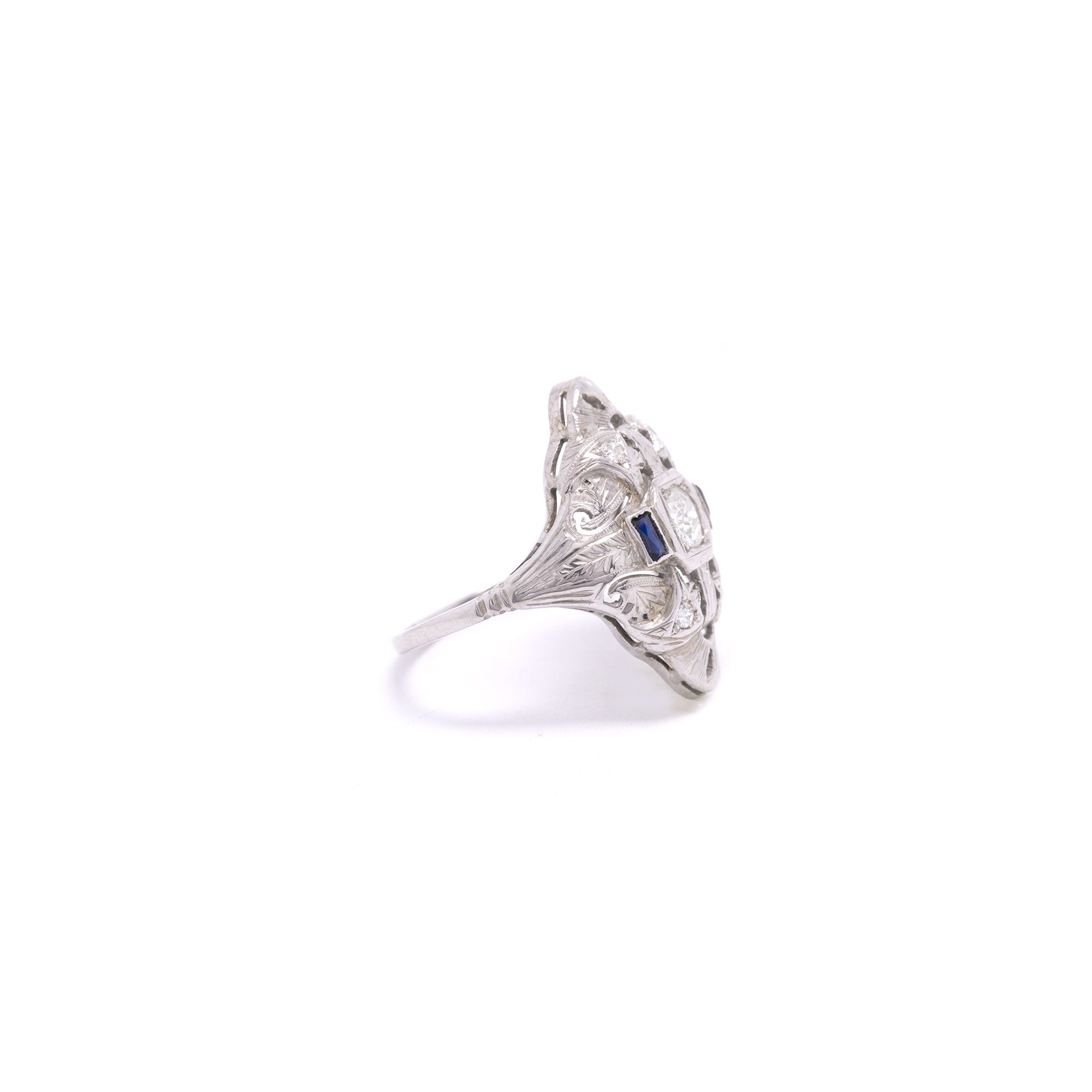 Antique Art Deco Sapphire & Diamond Ring