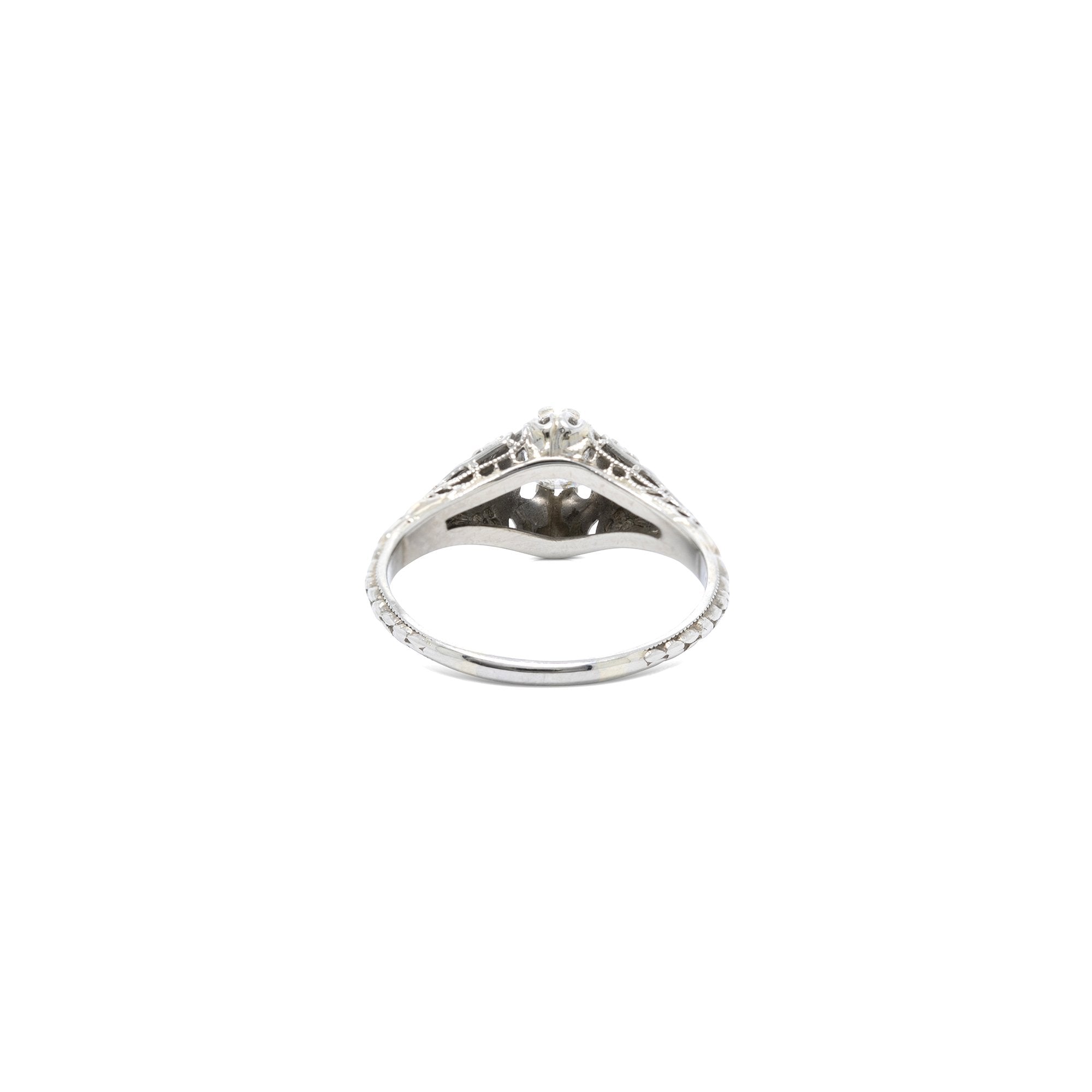 Antique Art Deco Solitaire Diamond Ring