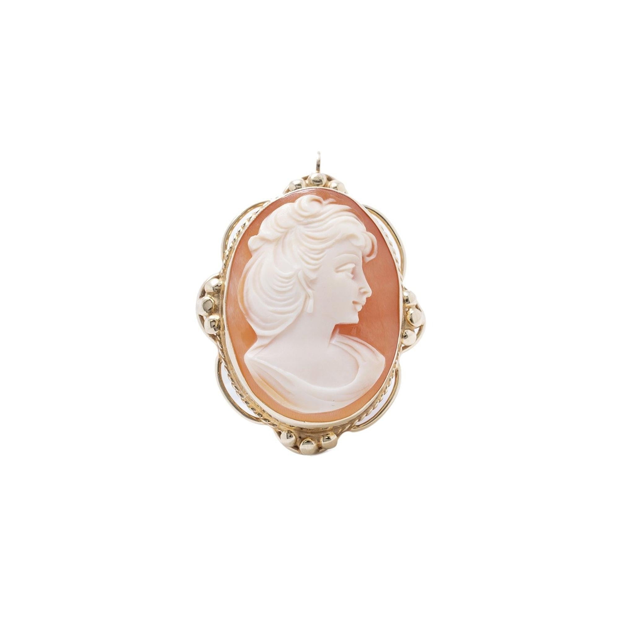 Antique Cameo Brooch/Pendant