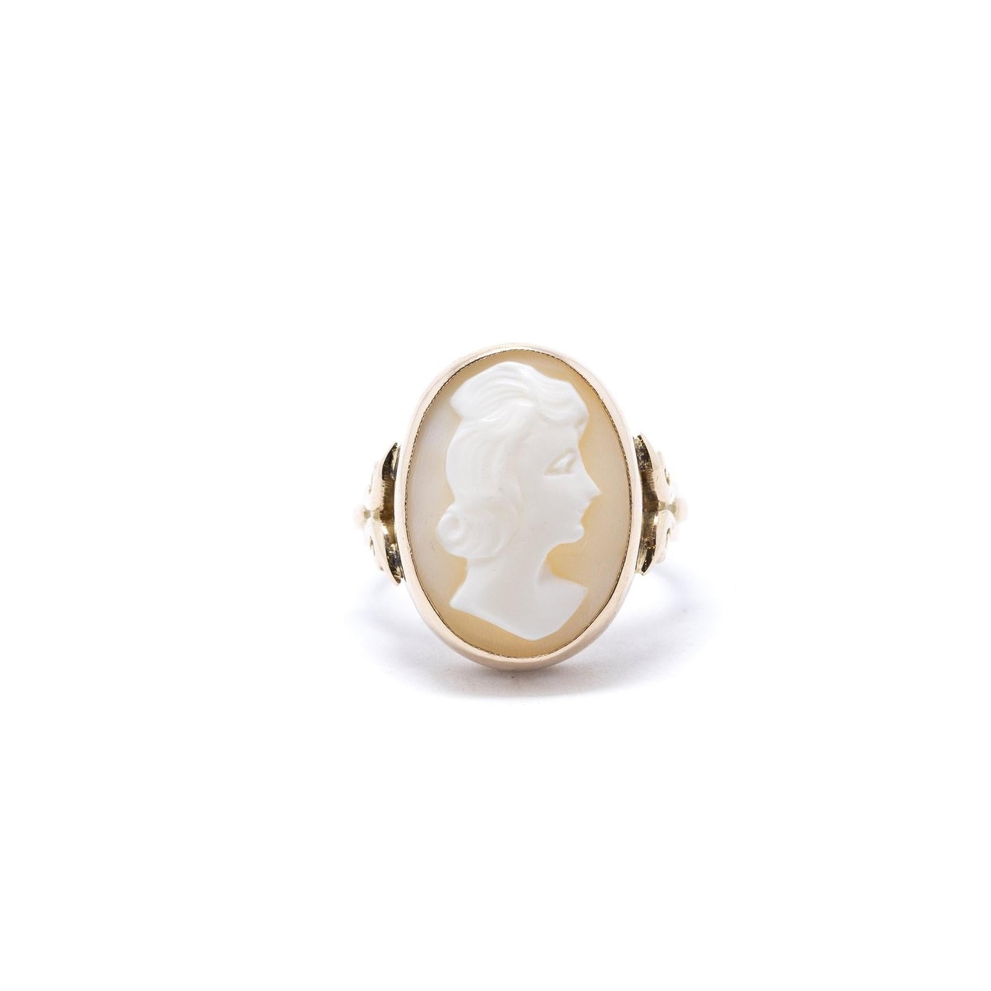 Antique Cameo Ring