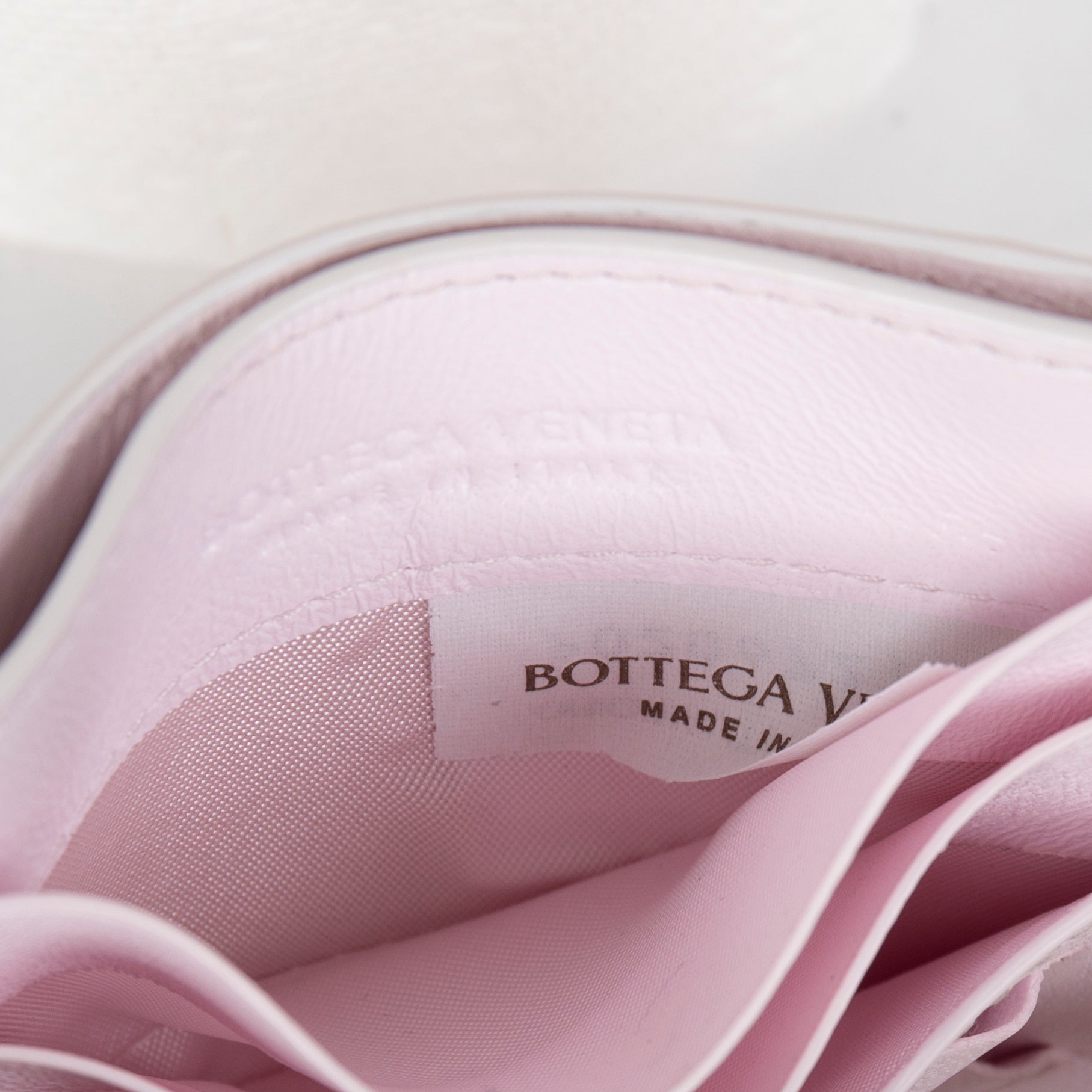 Bottega Veneta Intrecciato Leather Card Case w/ Box