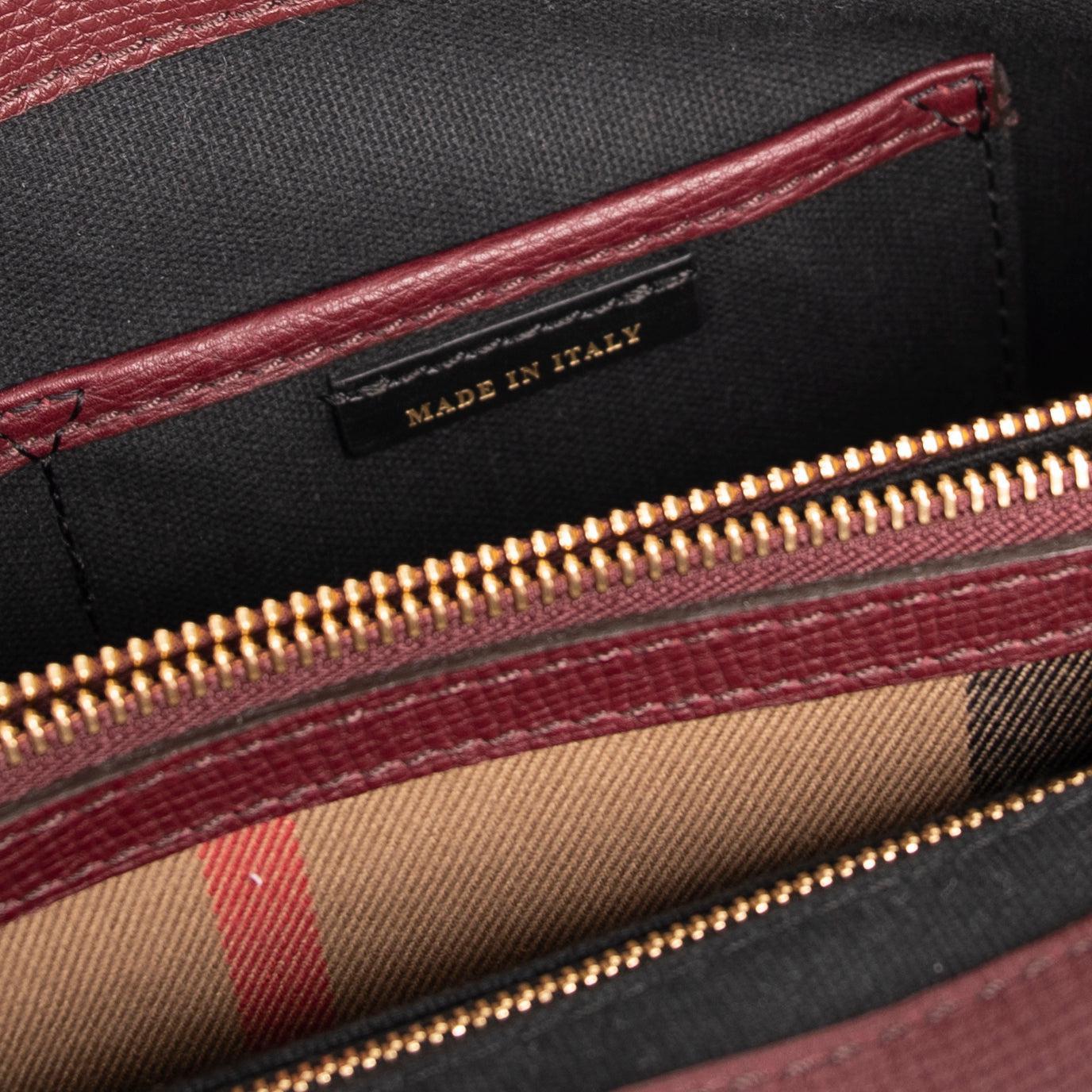 Burberry Medium Camberley Tote w/ Box – OLIVER'S