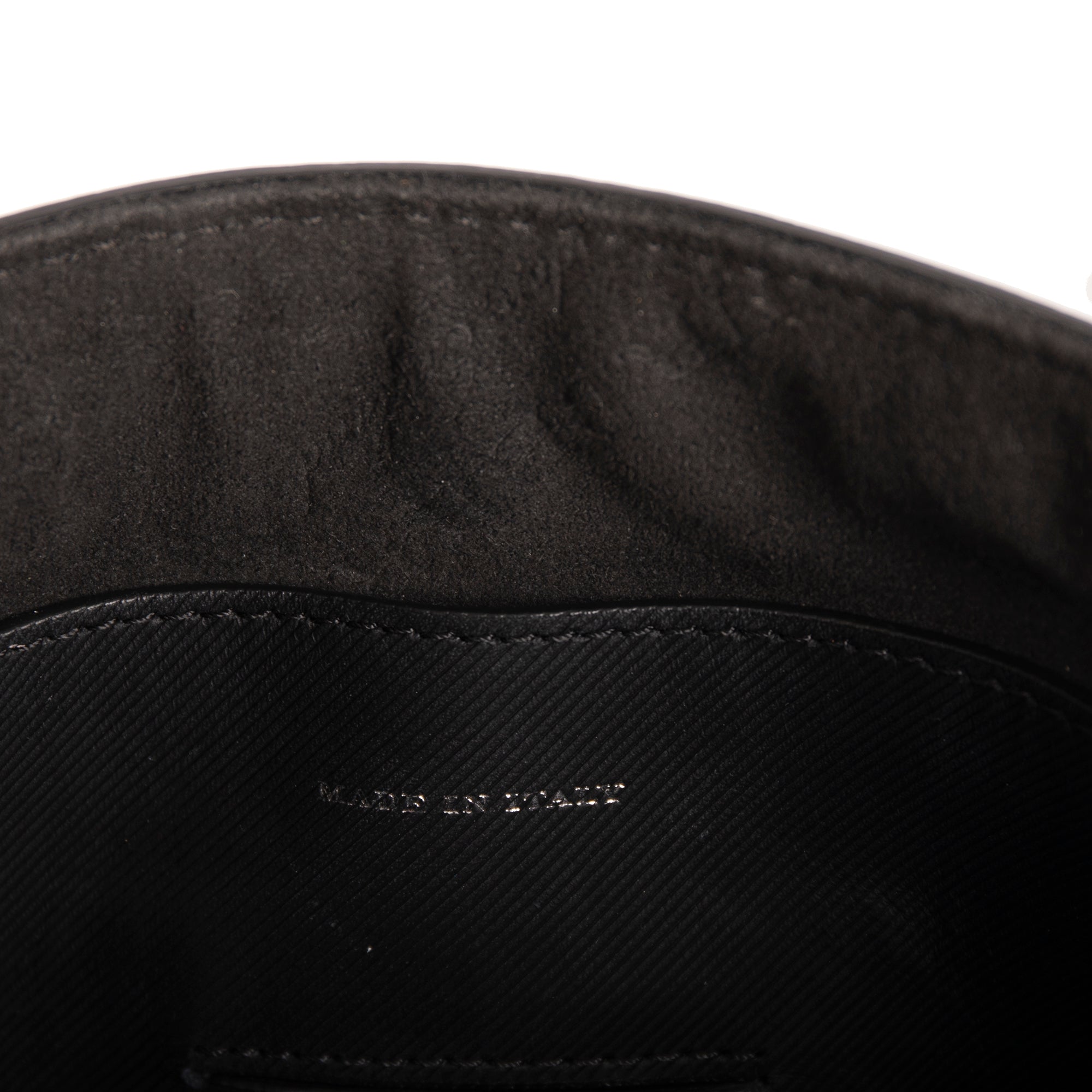 Burberry Small Black Trench Calfskin DK88 Top Handle Bag – OLIVER'S