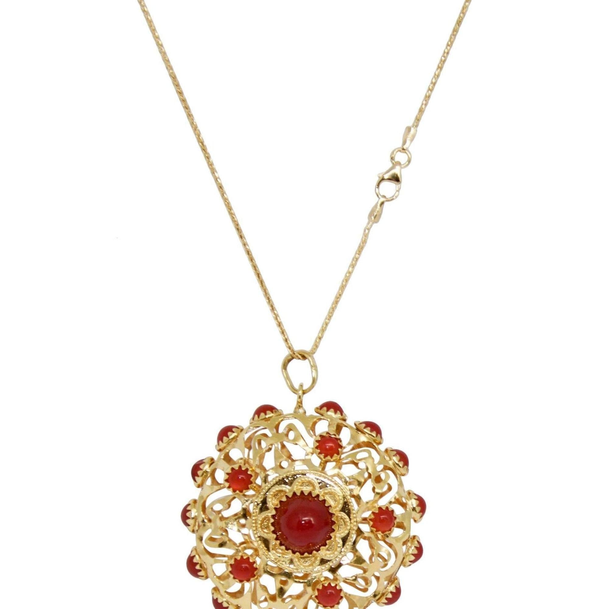 Cabochon Carnelian Pendant Necklace