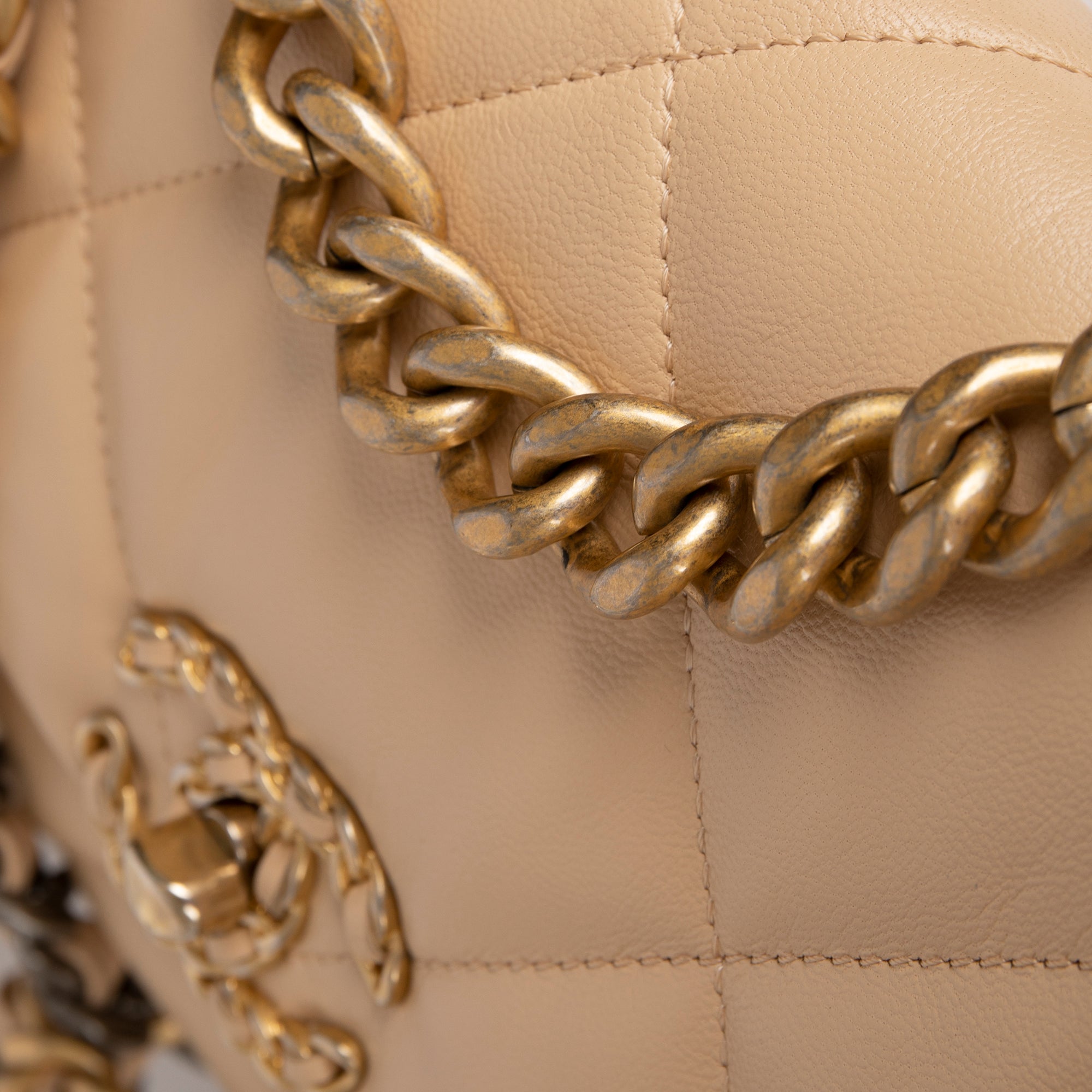 Chanel 2020 Medium 19 Flap Bag w/ Box & Authenticity Card