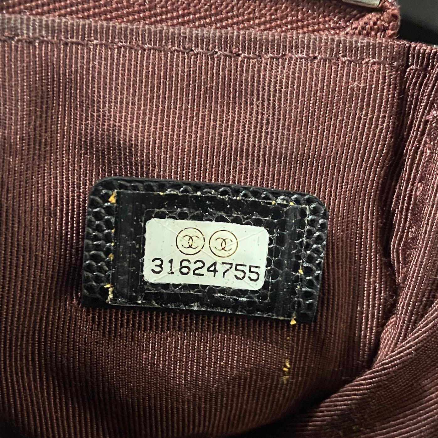 Chanel 2021 Black Caviar Classic Mini Zip Pouch w/ Box & Authenticity Card