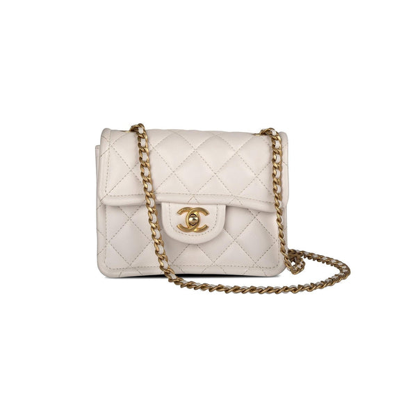 レア！！CHANEL アイボリー　ミニバッグ Chanel 2021 Mini Sweet Classic Flap Bag w/ Box & Receipt (Barbara