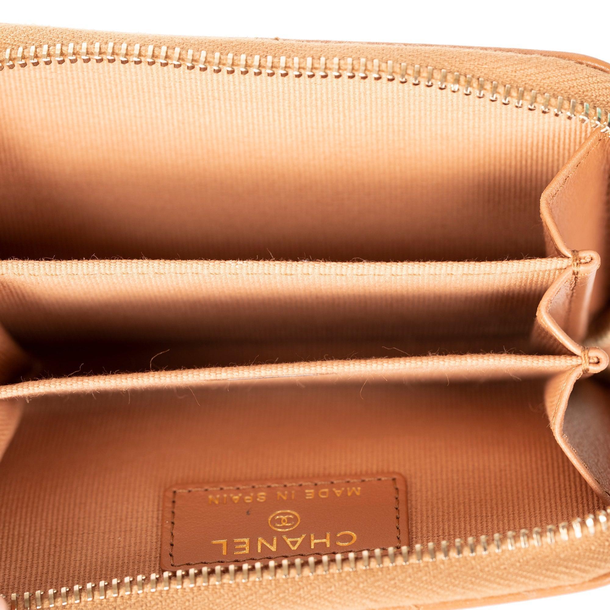 Chanel 2022 19 Zipped Coin Purse w/ Box & Receipt