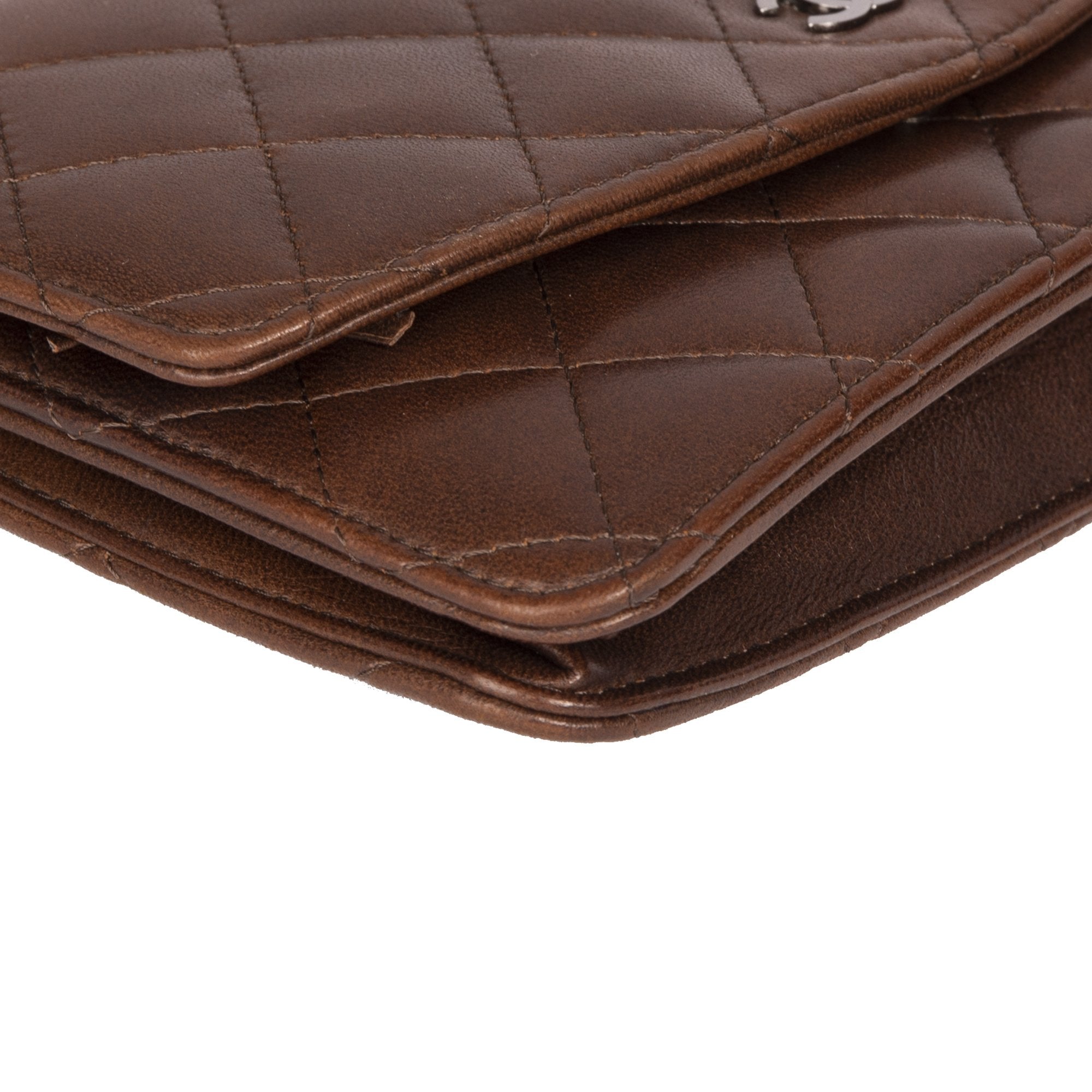 Chanel Classic Wallet on Chain