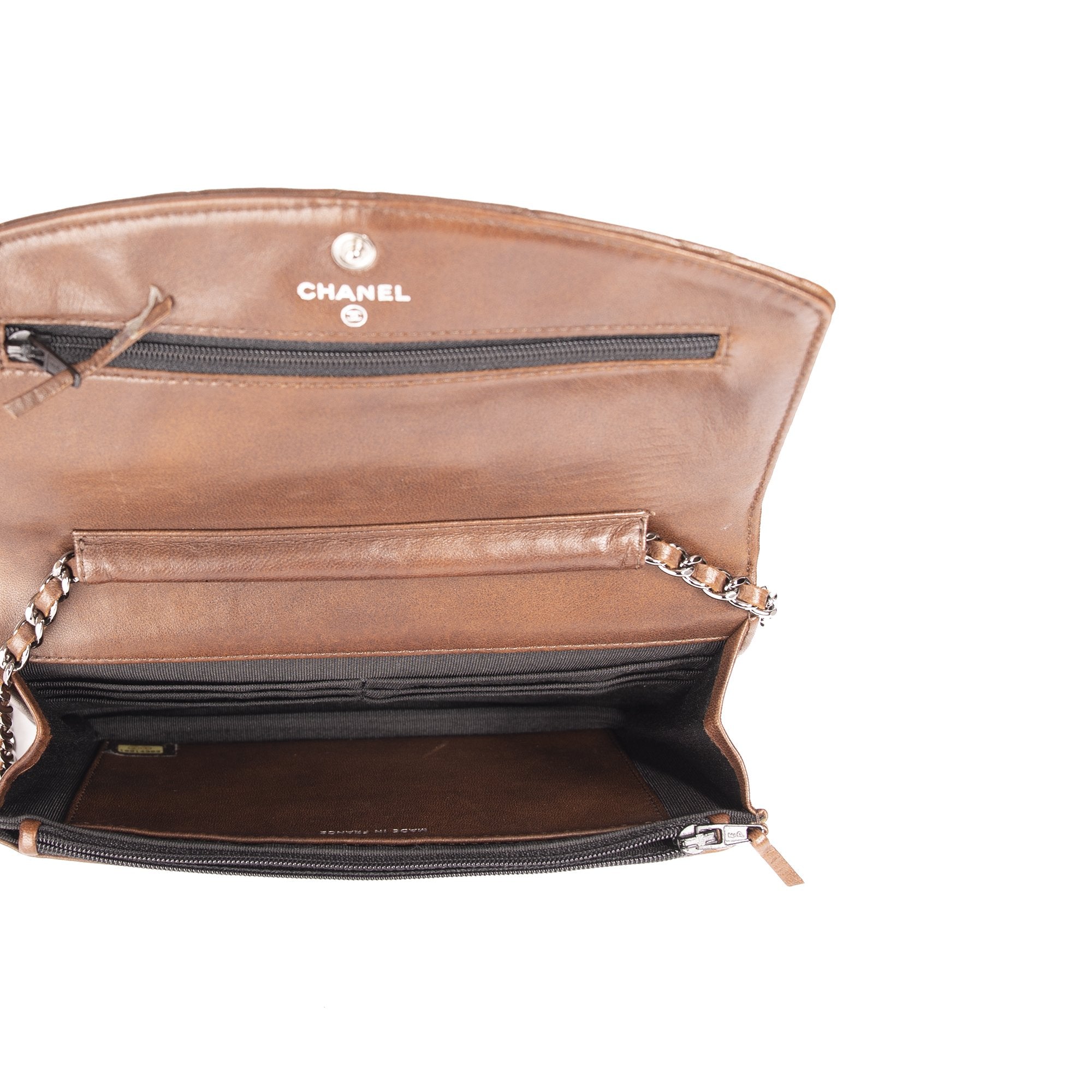 Chanel Classic Wallet on Chain