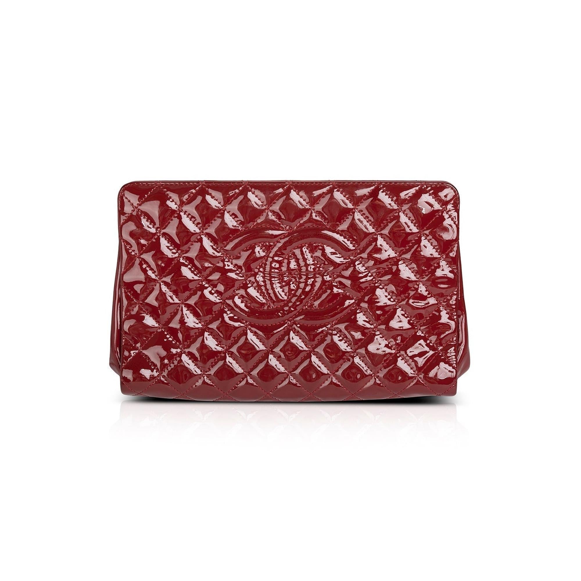 Chanel Large Patent Leather Timeless CC Frame Clutch w/ Authenticity Card