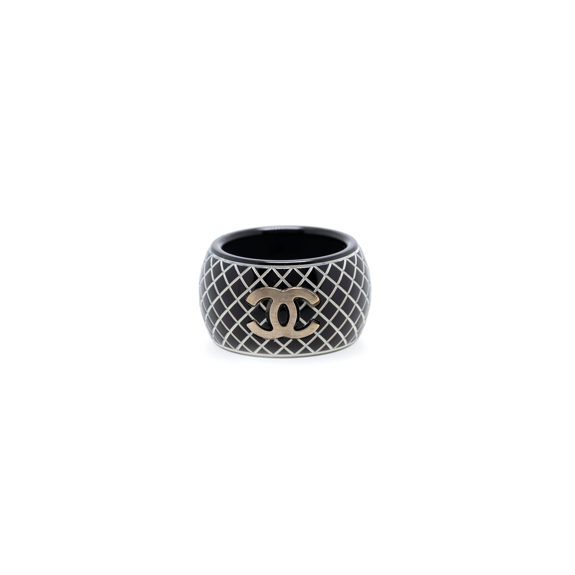 Chanel Resin CC Camellia Band Ring – OLIVER'S