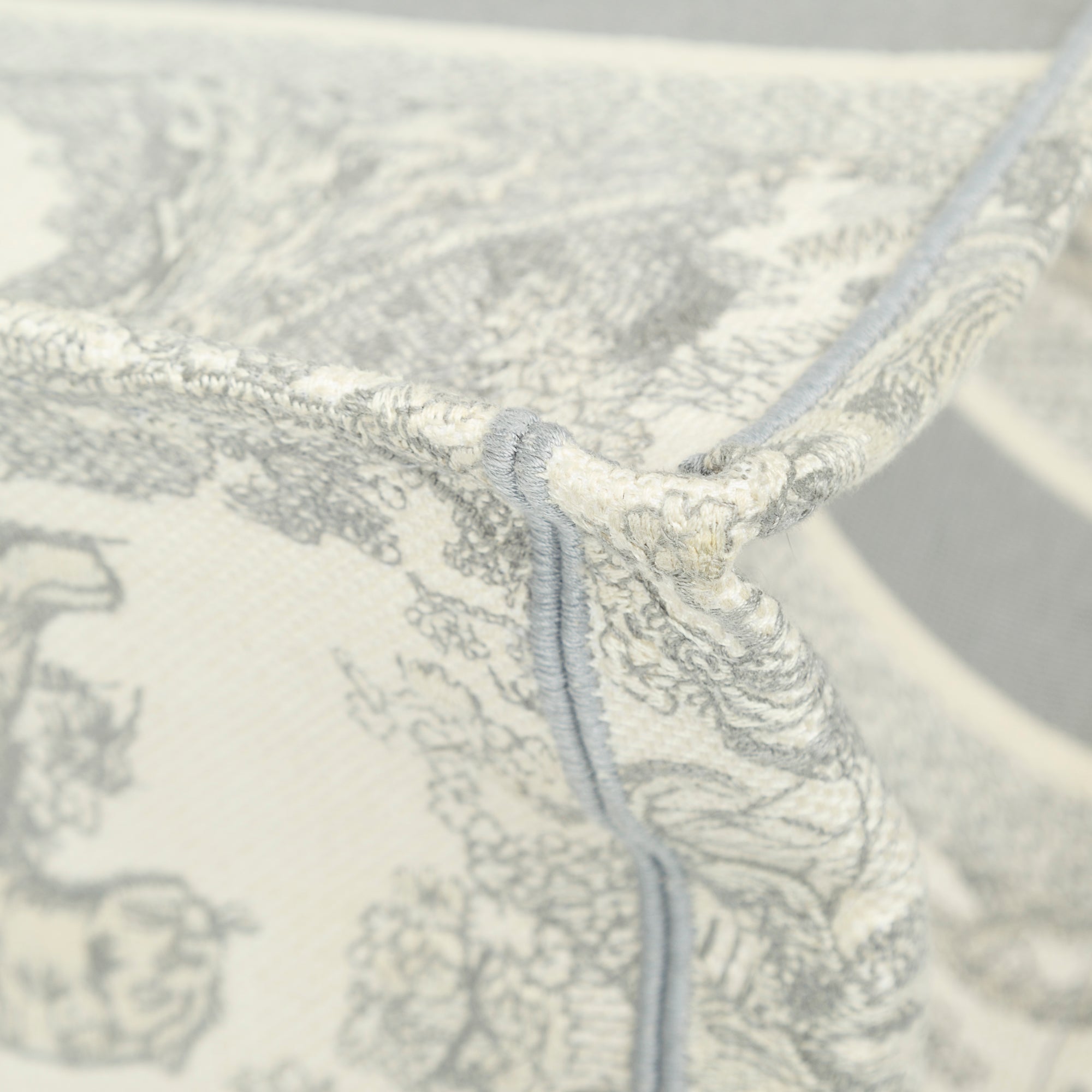 Christian Dior 2020 Medium Toile de Jouy Reverse Book Tote