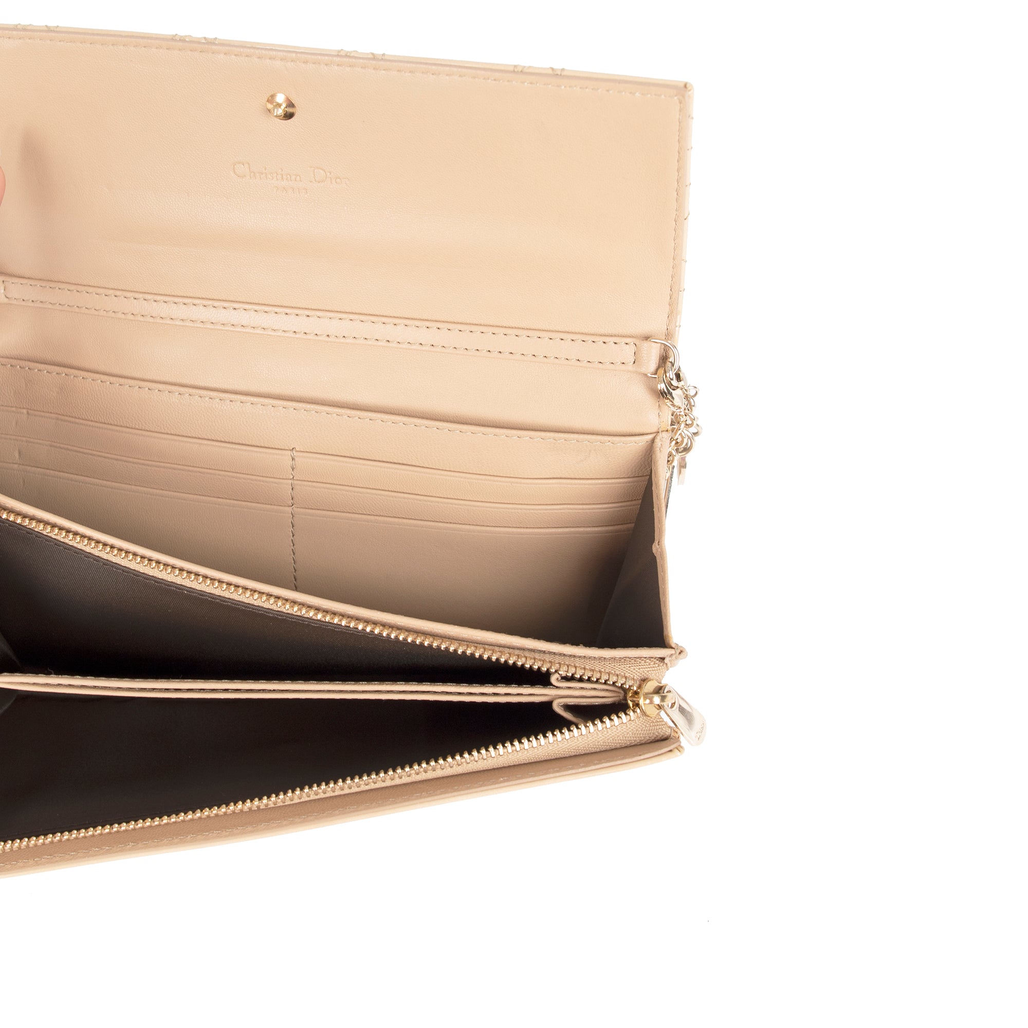 Christian Dior Rendezvous Wallet on Chain