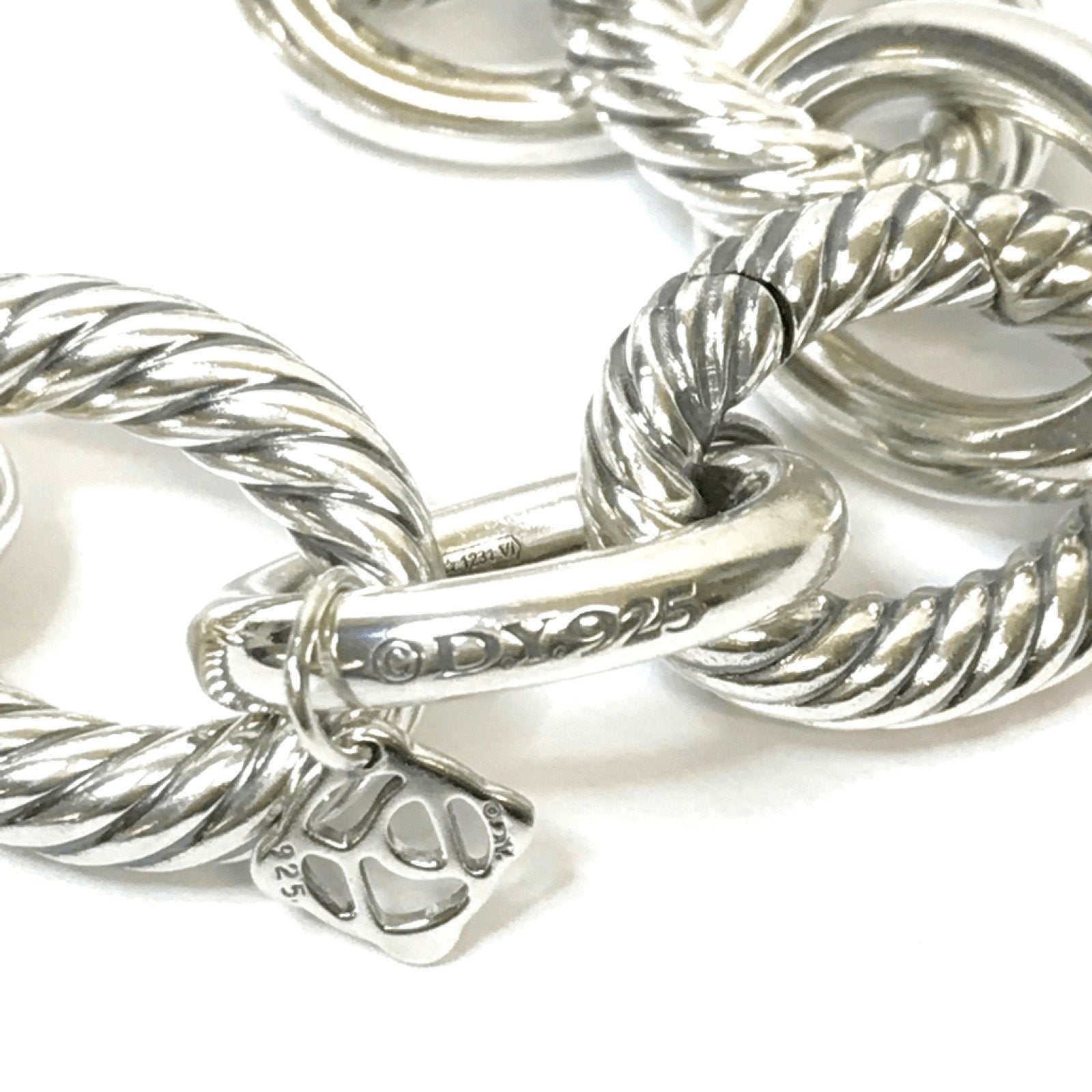 David Yurman Oval Link Chain Bracelet in Silver with 18K Gold, 12mm |  Neiman Marcus