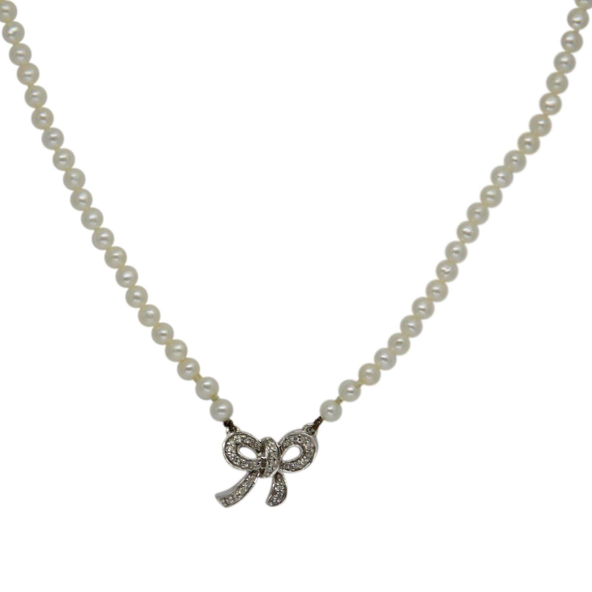 Diamond Bow Pendant Pearl Necklace
