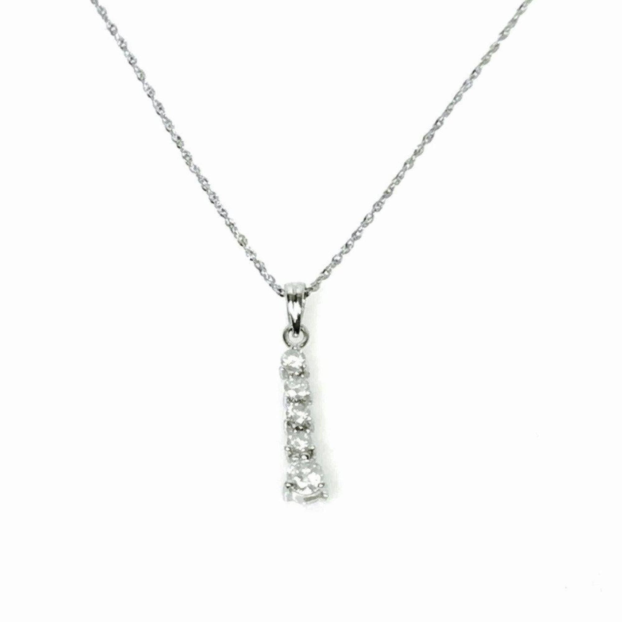 Diamond Link Type Pendant in 18kt white Gold
